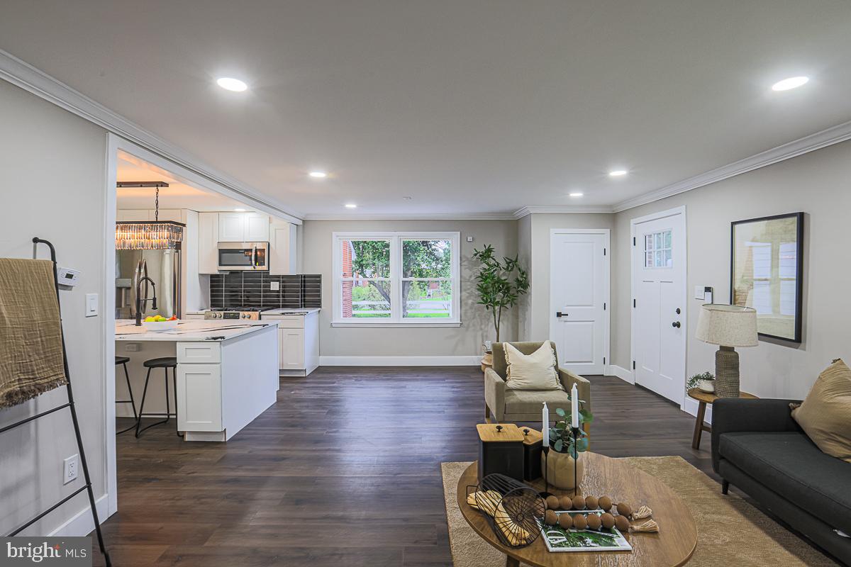 PARKVILLE - Residential