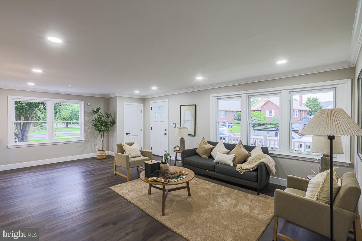 PARKVILLE - Residential