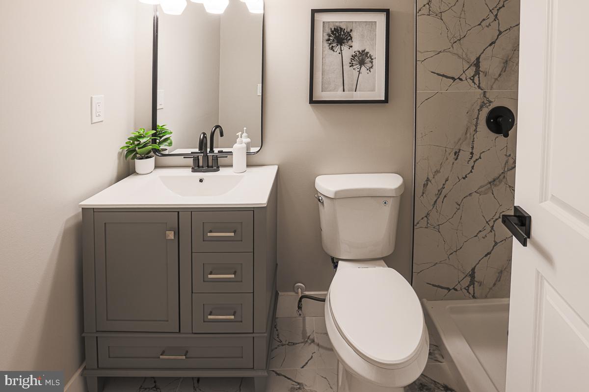 PARKVILLE - Residential