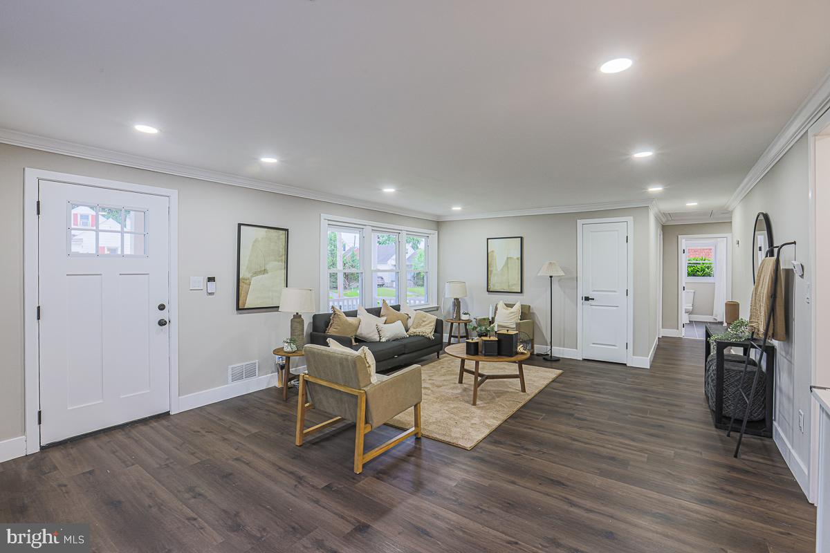 PARKVILLE - Residential