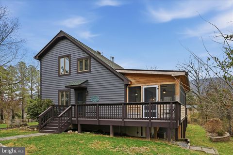 Homes For Sale - 325 Fox Ridge Drive<br/> STRASBURG, VA 22657