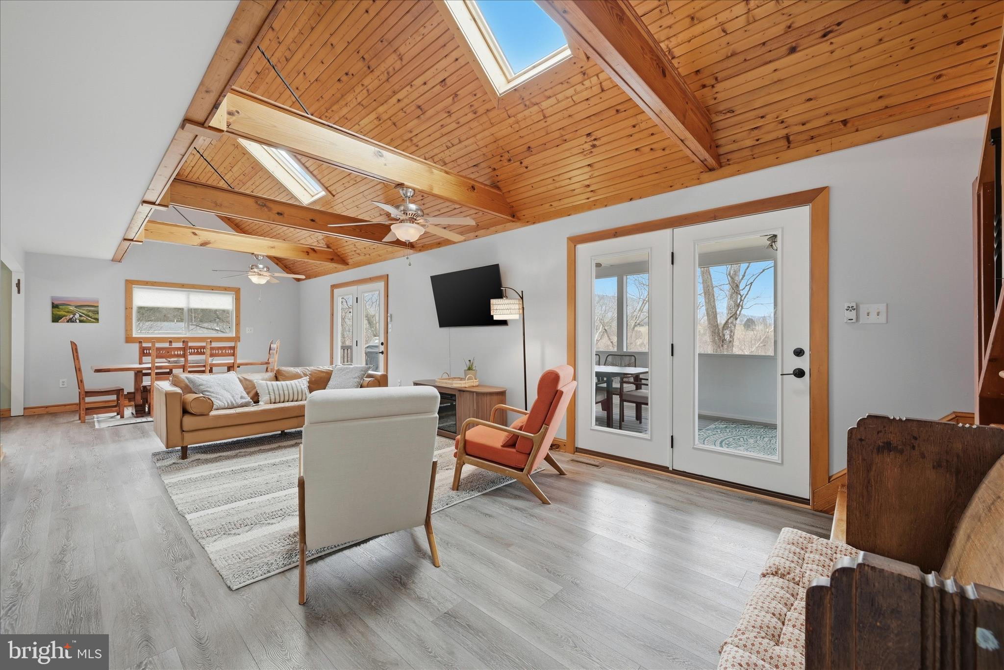 FOX RIDGE FARMS - Residential