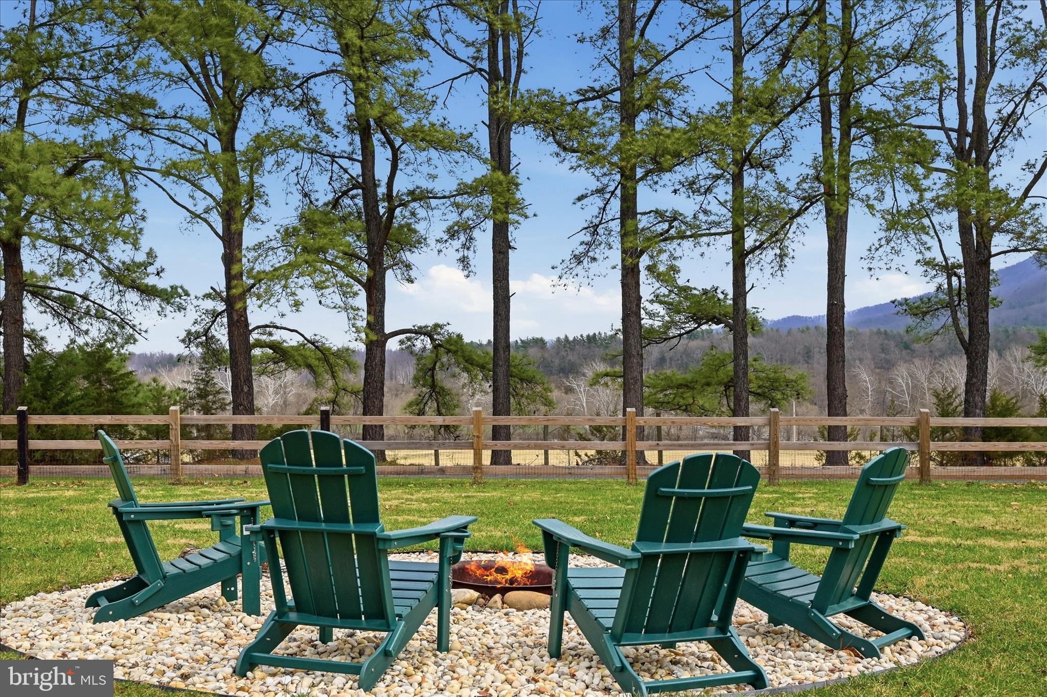 FOX RIDGE FARMS - Residential