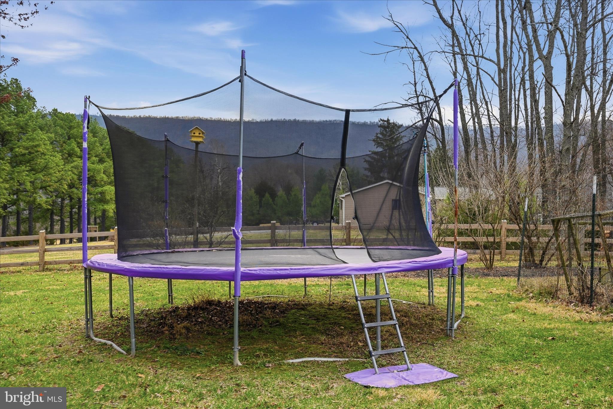 FOX RIDGE FARMS - Residential