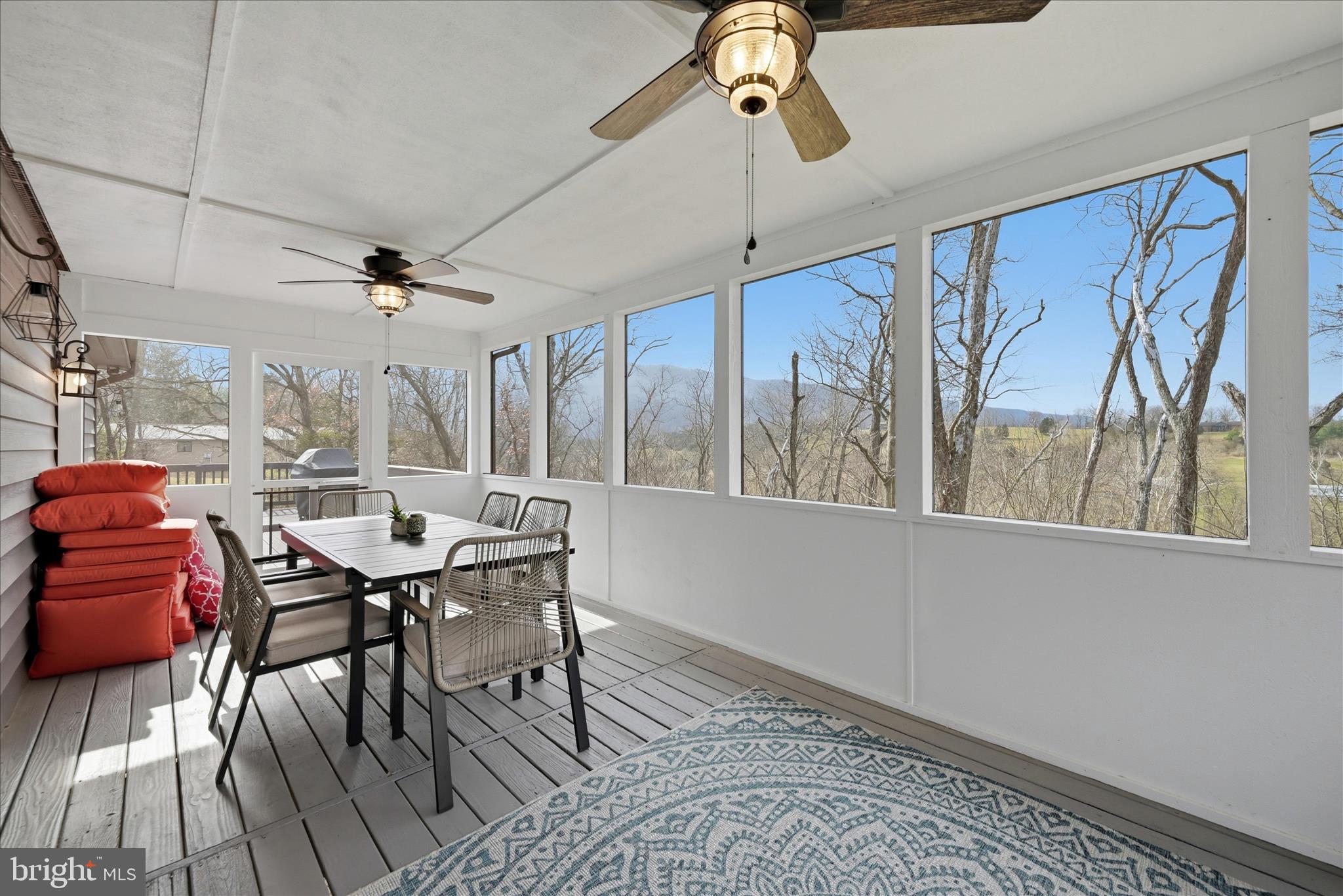 FOX RIDGE FARMS - Residential