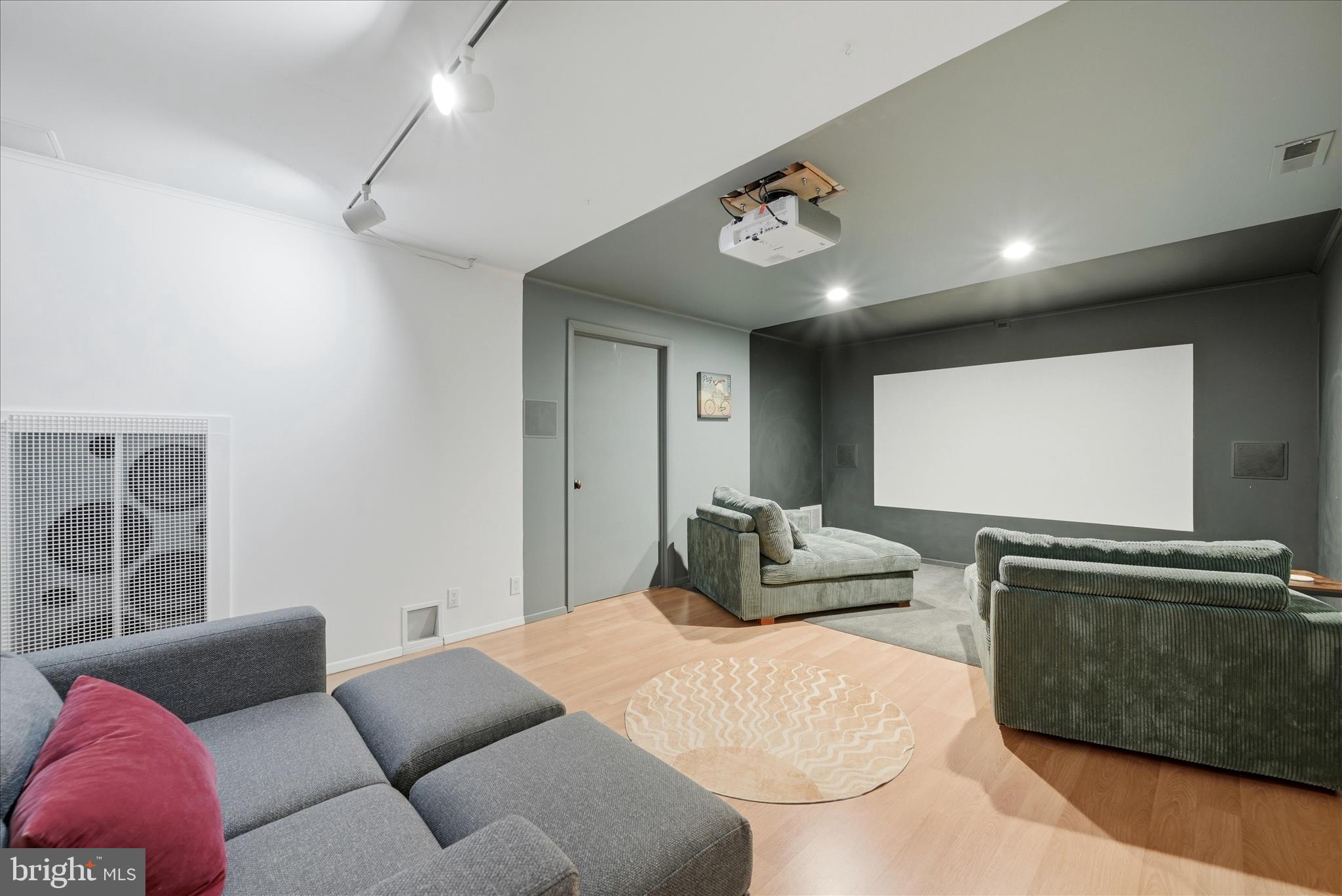 FOX RIDGE FARMS - Residential