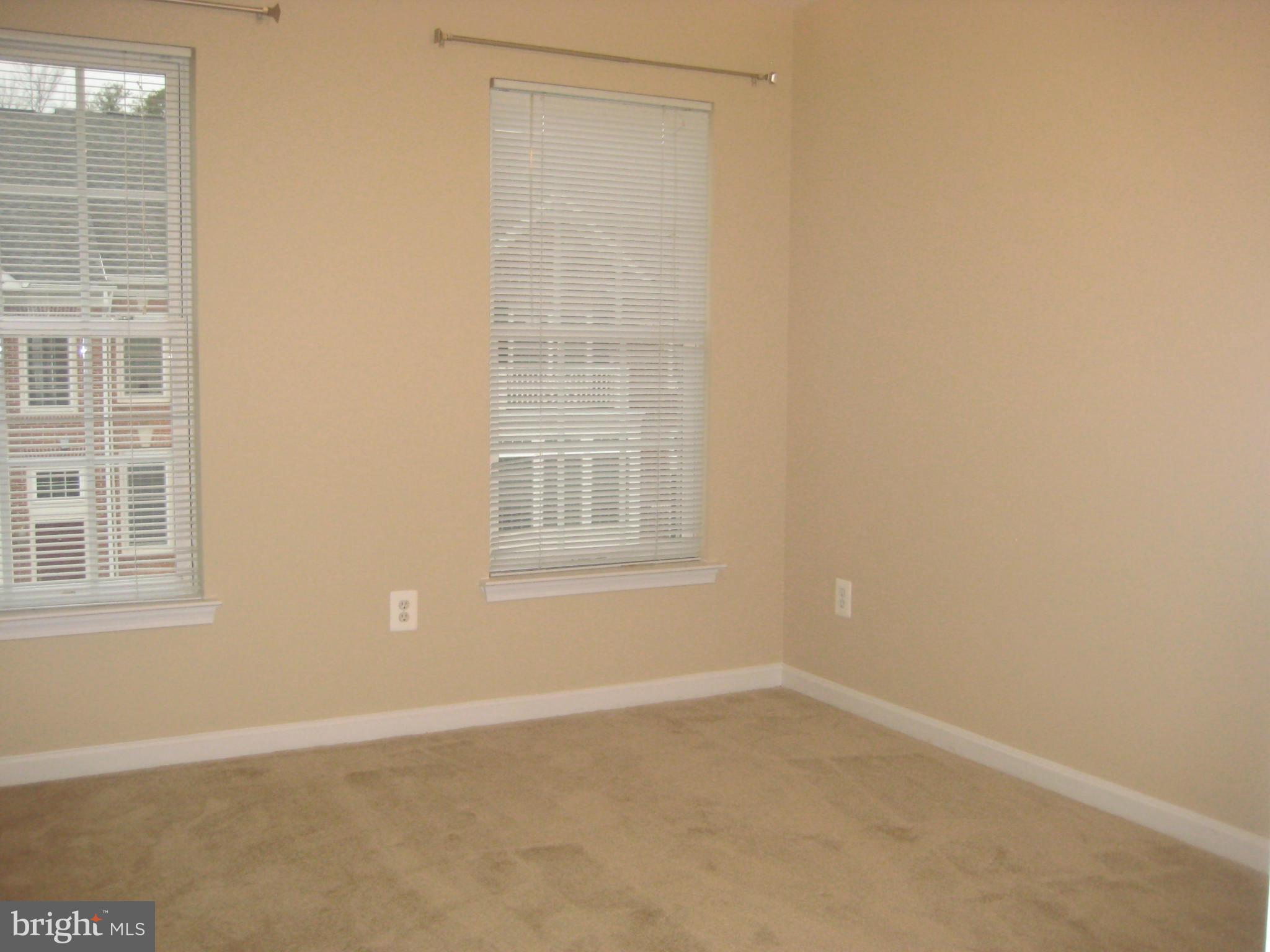 VICTORIA'S LANDING - Residential Lease