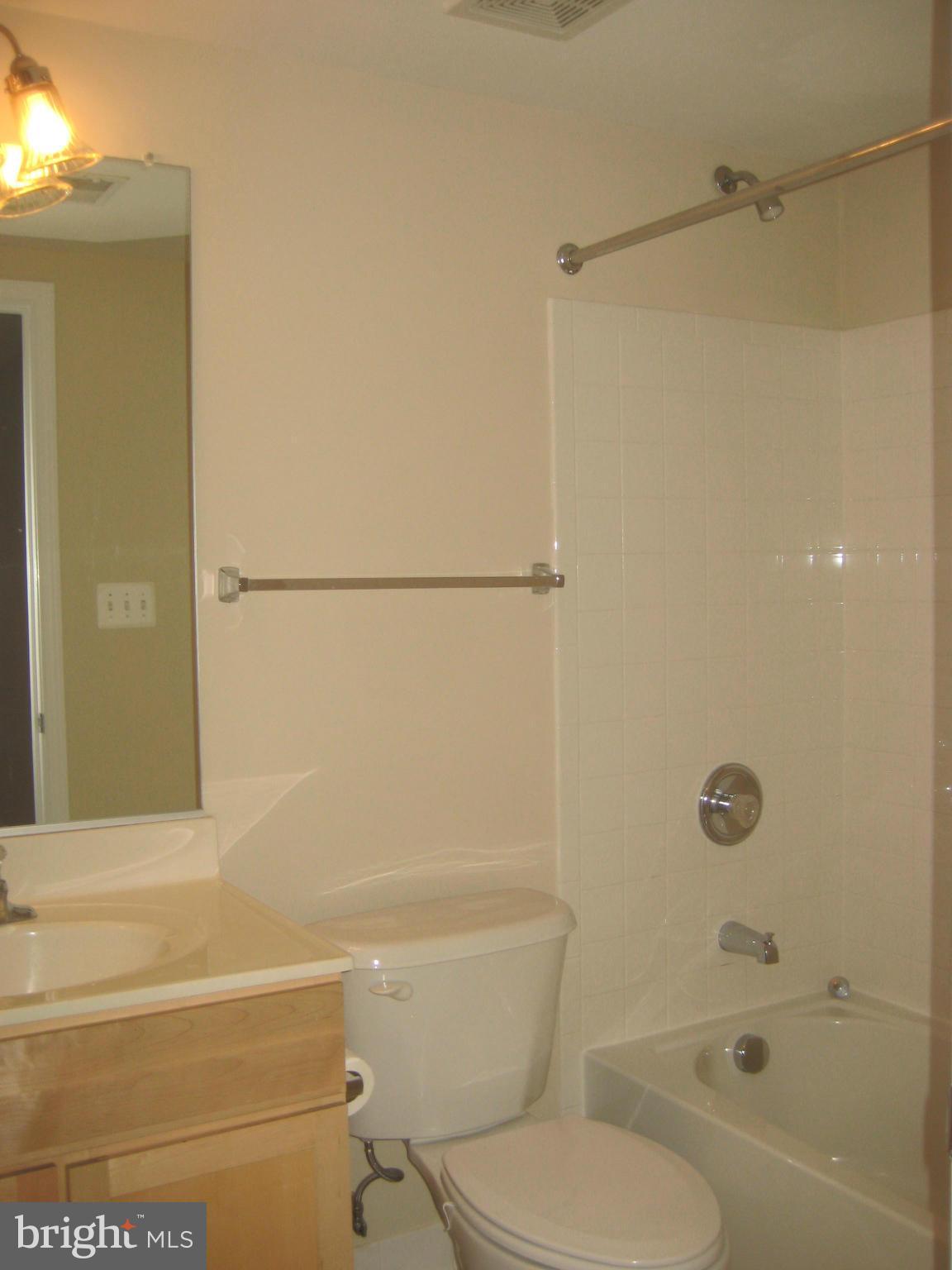 VICTORIA'S LANDING - Residential Lease