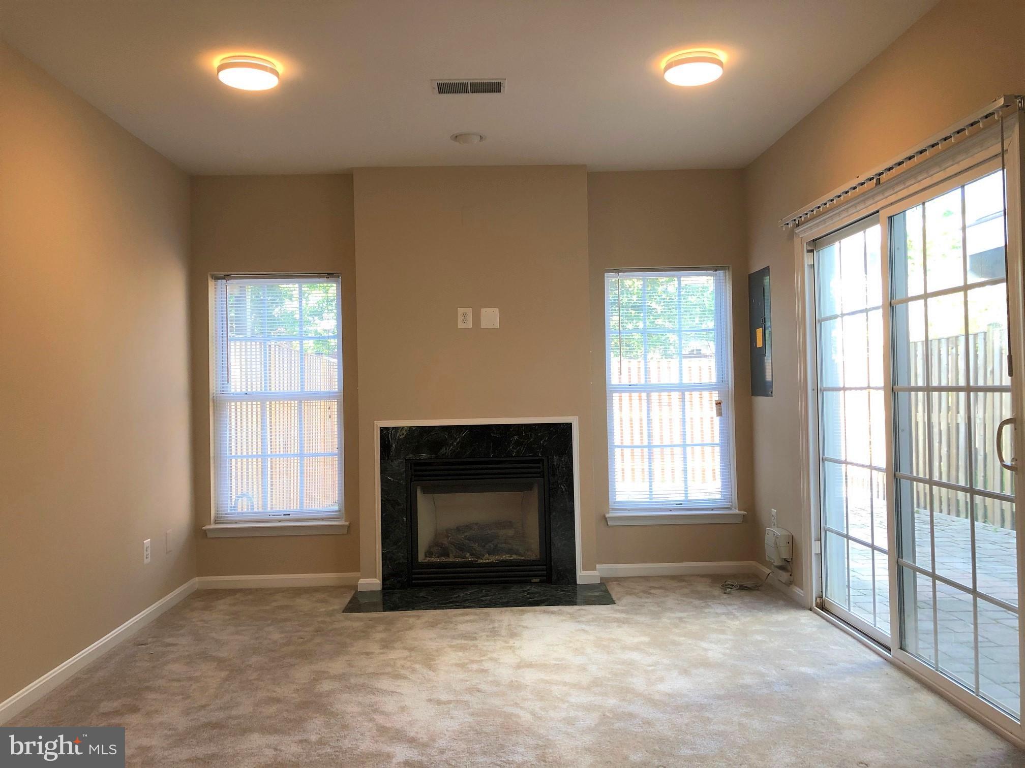 VICTORIA'S LANDING - Residential Lease