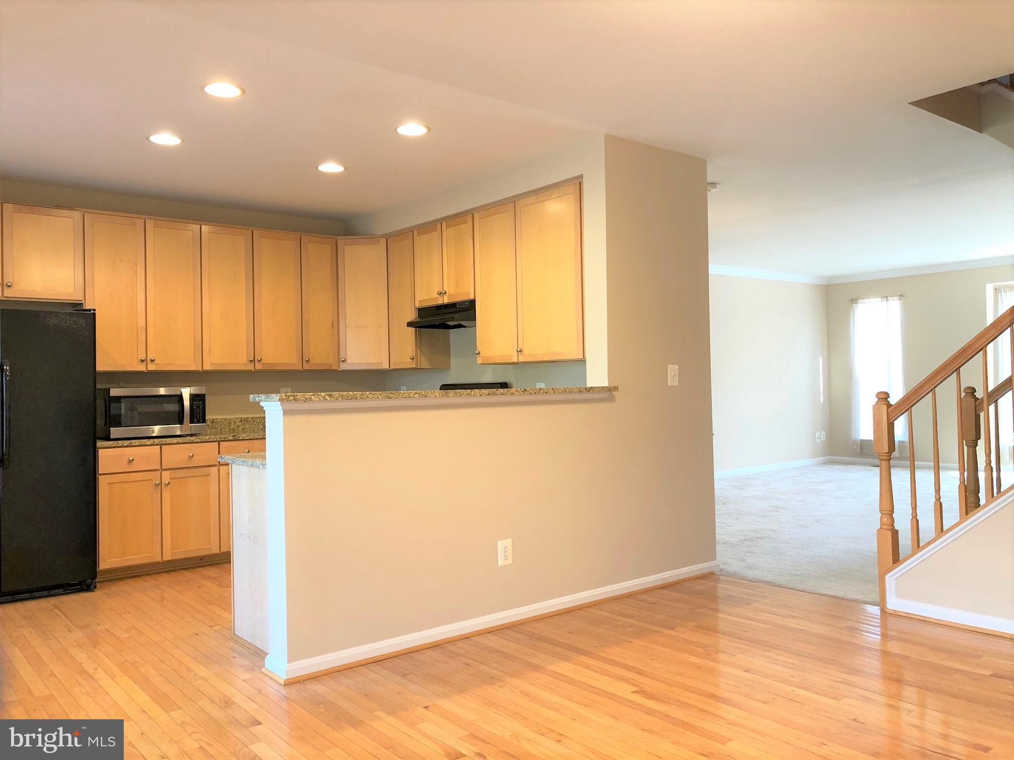 VICTORIA'S LANDING - Residential Lease