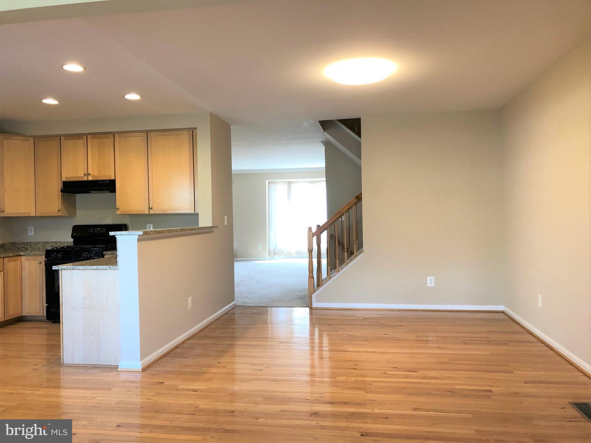 VICTORIA'S LANDING - Residential Lease