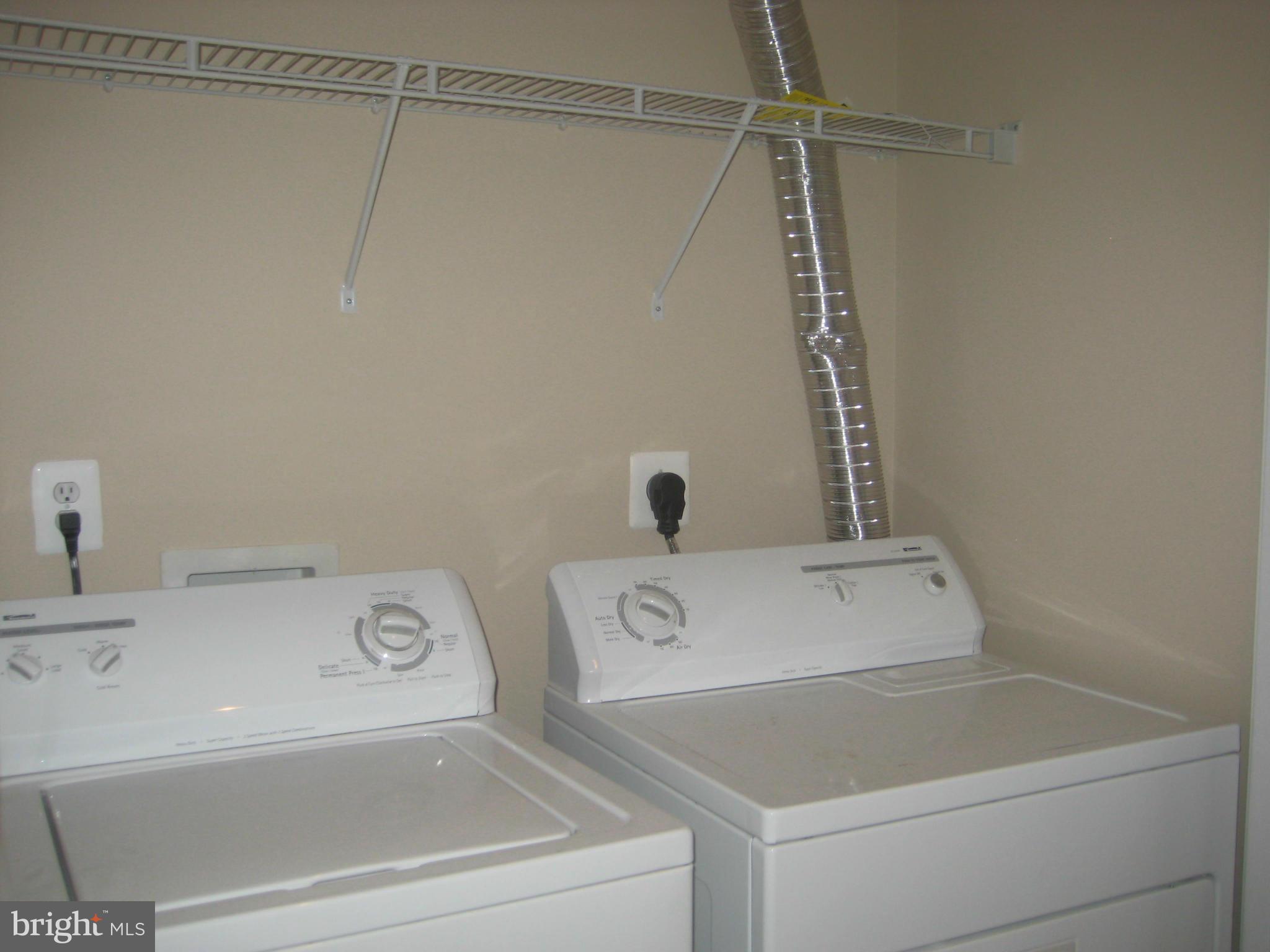 VICTORIA'S LANDING - Residential Lease