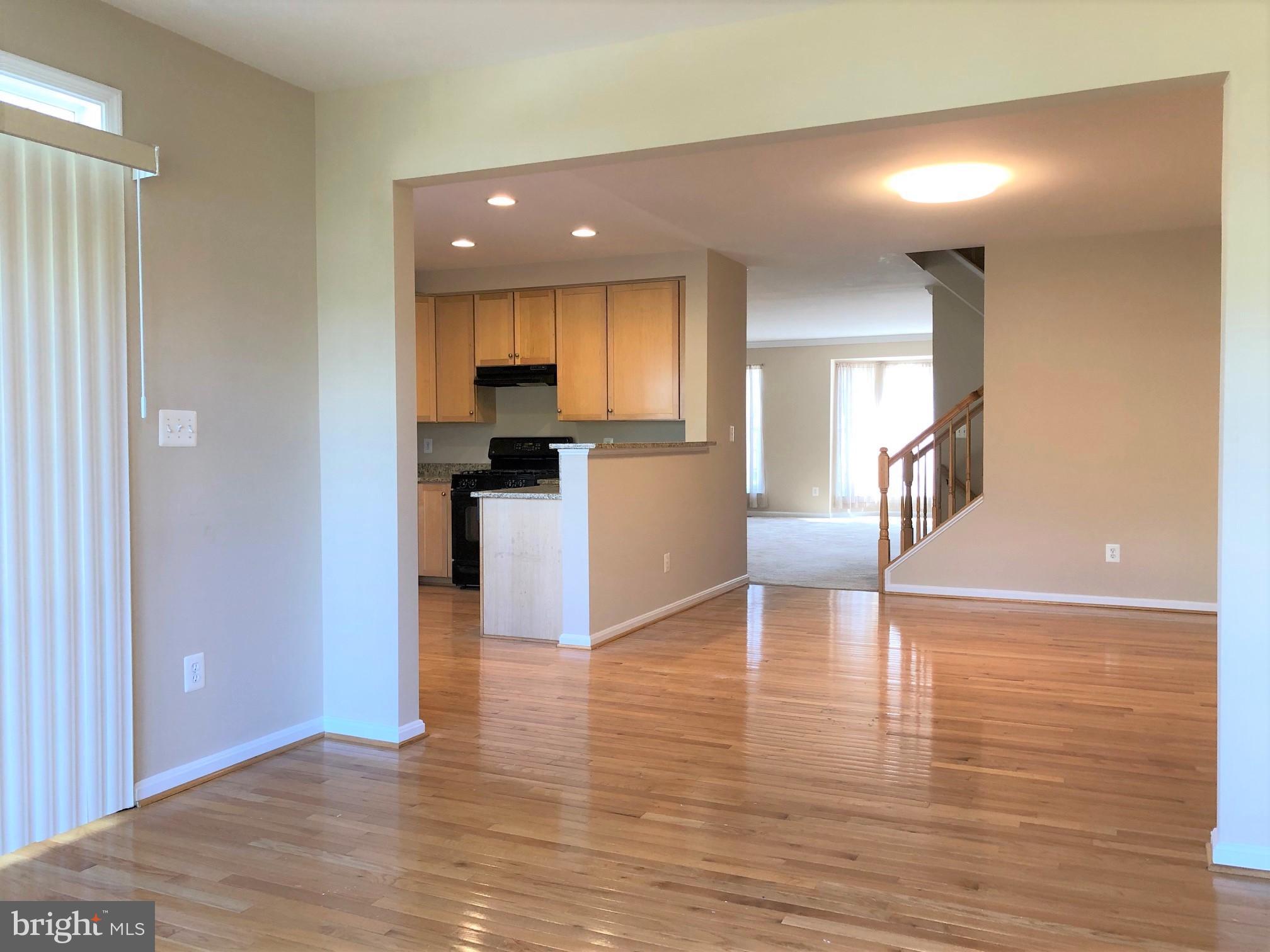 VICTORIA'S LANDING - Residential Lease