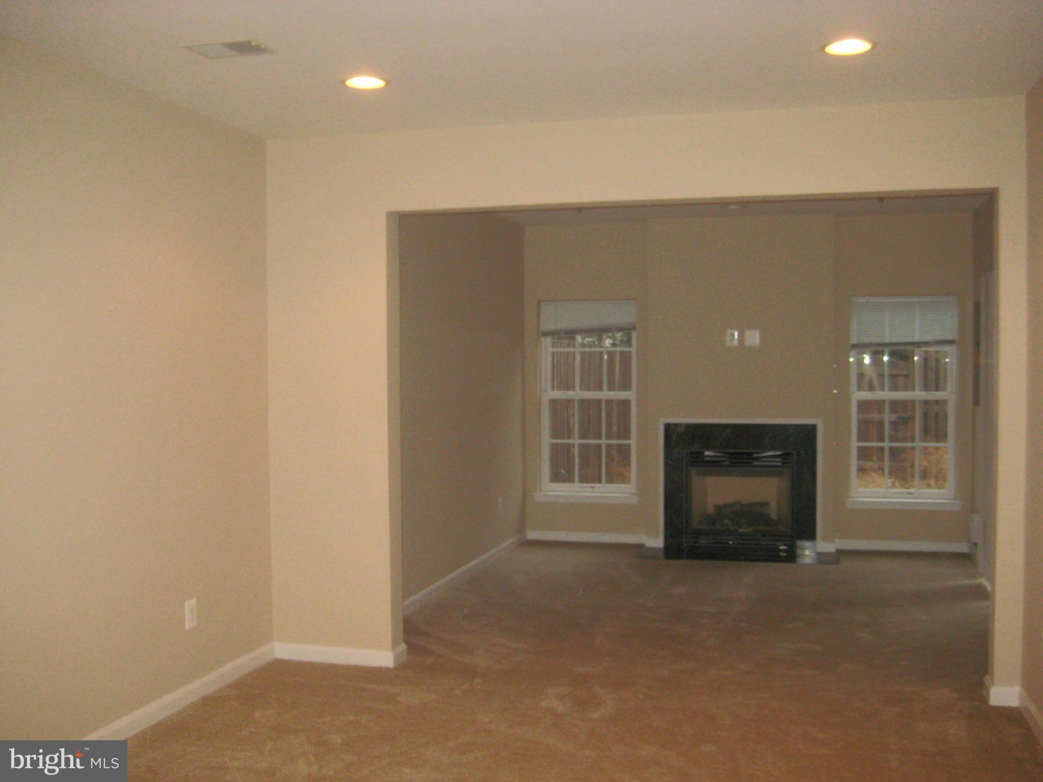 VICTORIA'S LANDING - Residential Lease