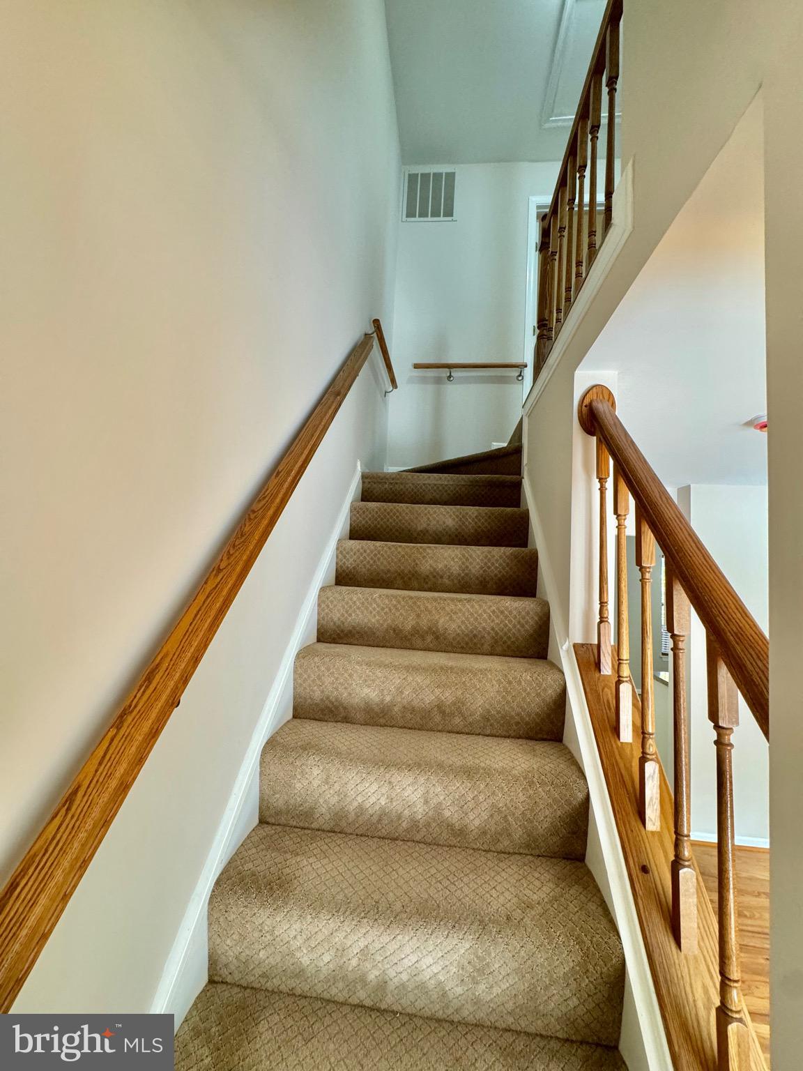 RIVERCHASE - Residential Lease