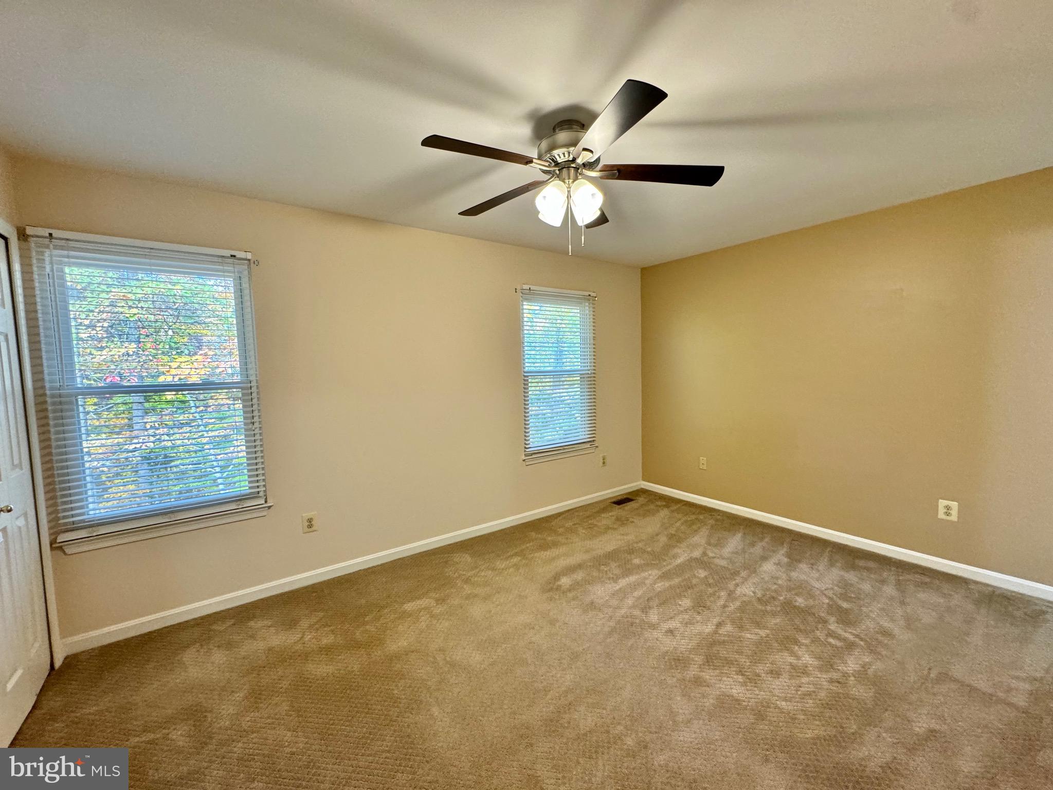 RIVERCHASE - Residential Lease