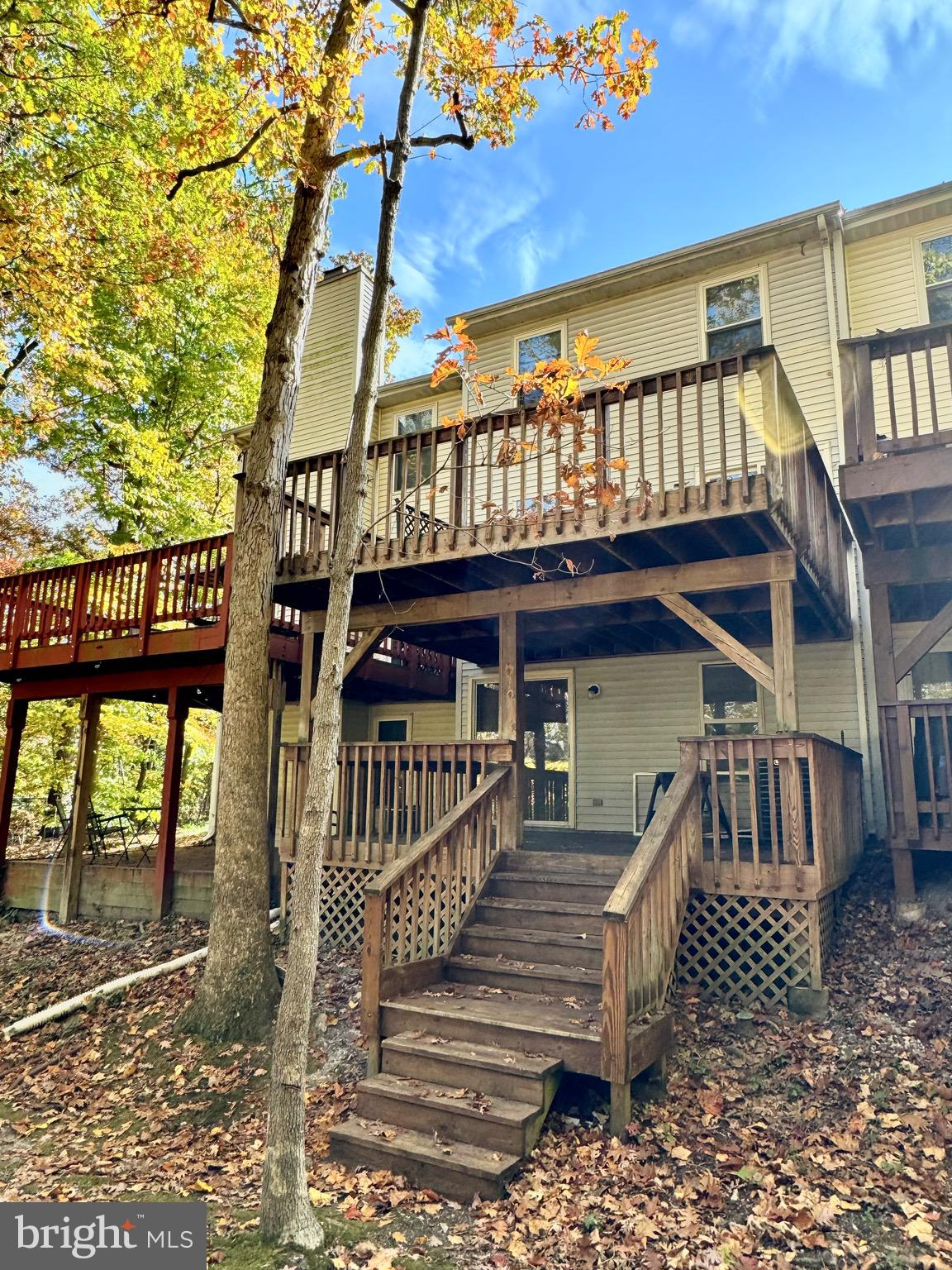 RIVERCHASE - Residential Lease