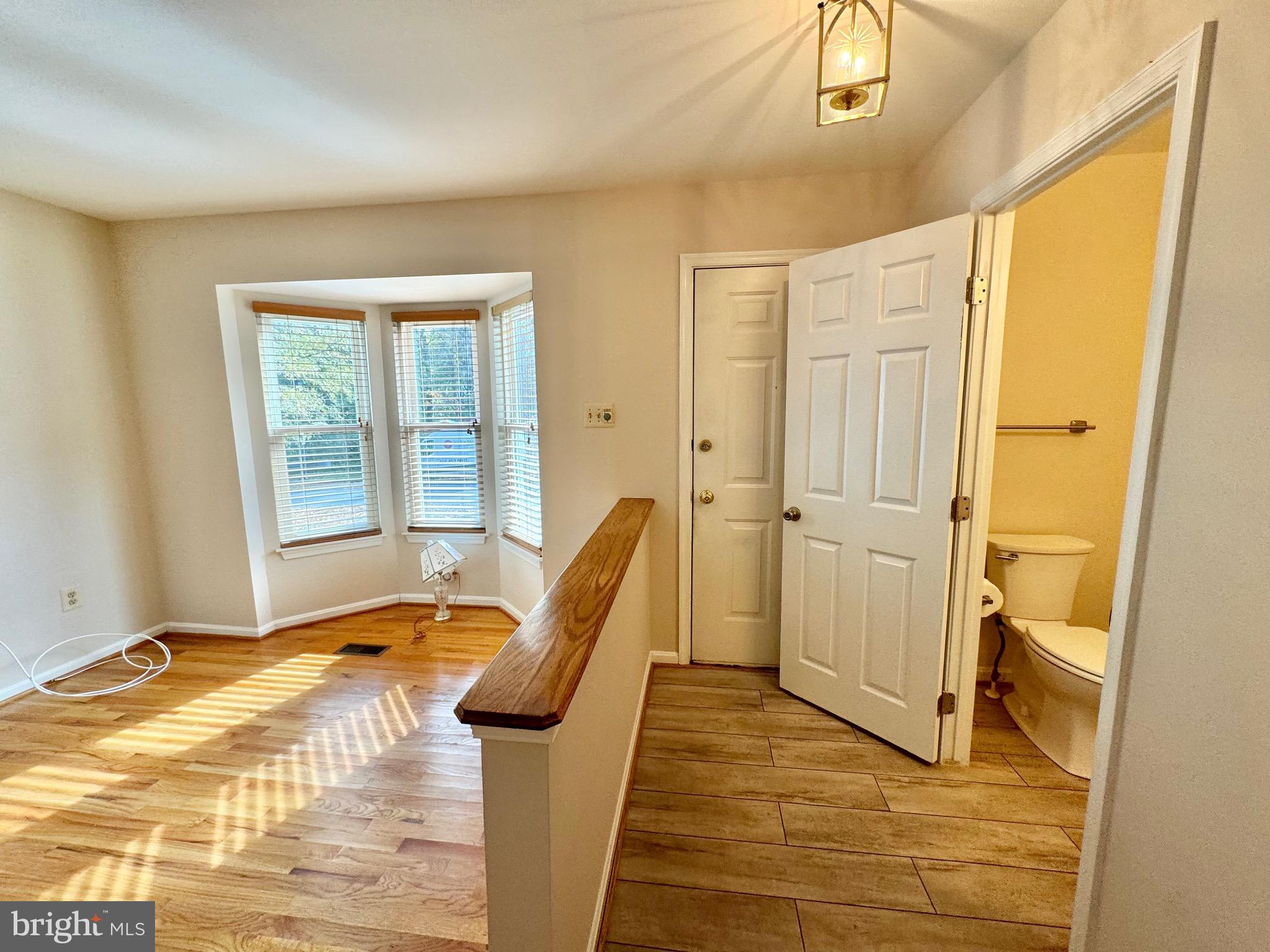 RIVERCHASE - Residential Lease