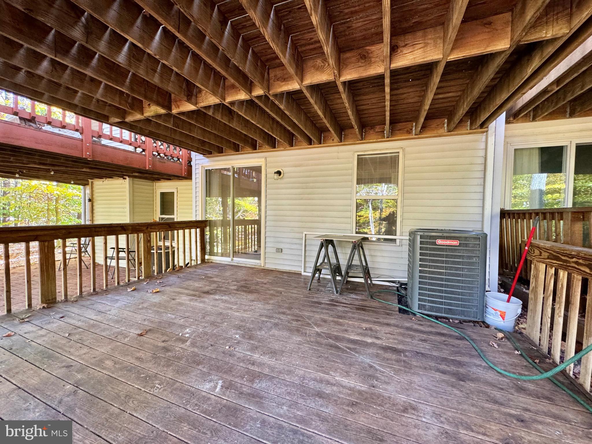 RIVERCHASE - Residential Lease