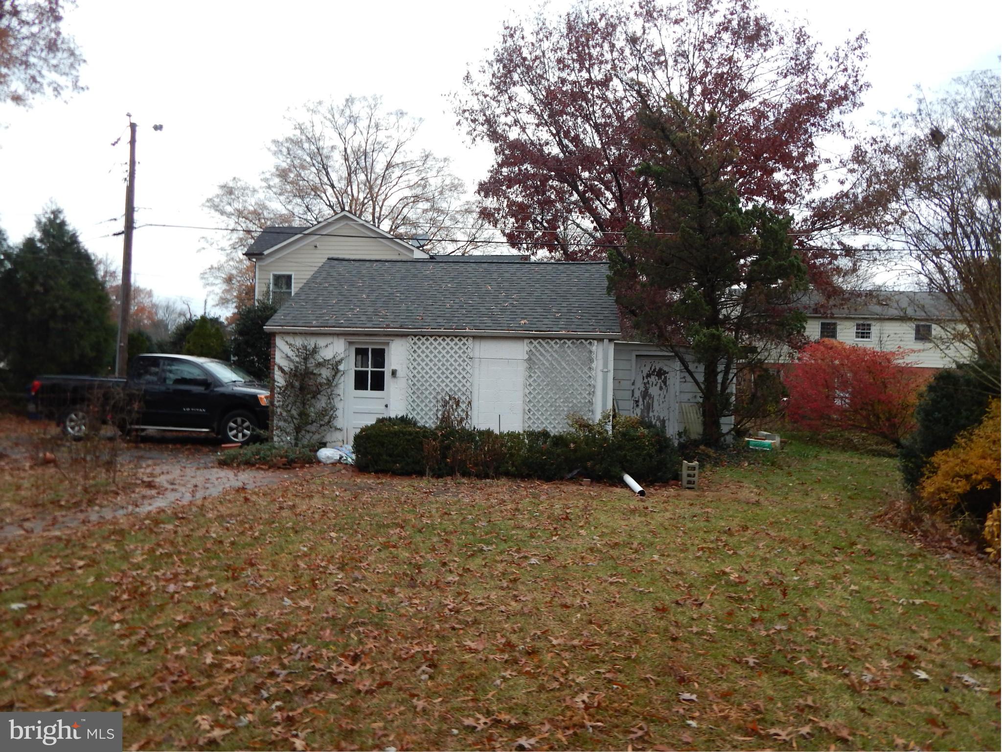 COLLINGWOOD MANOR - Residential