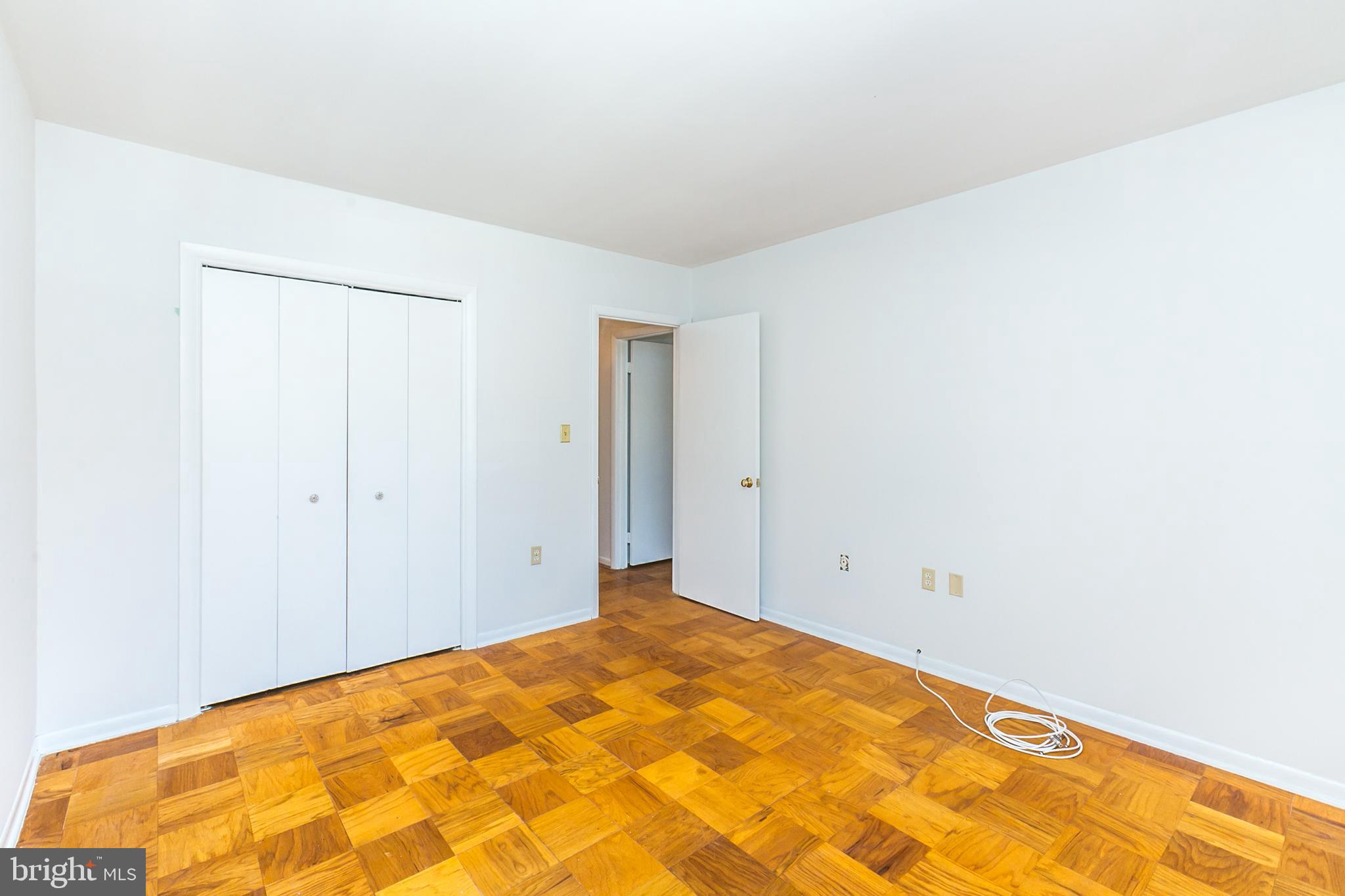 CROSS KEYS - Residential Lease