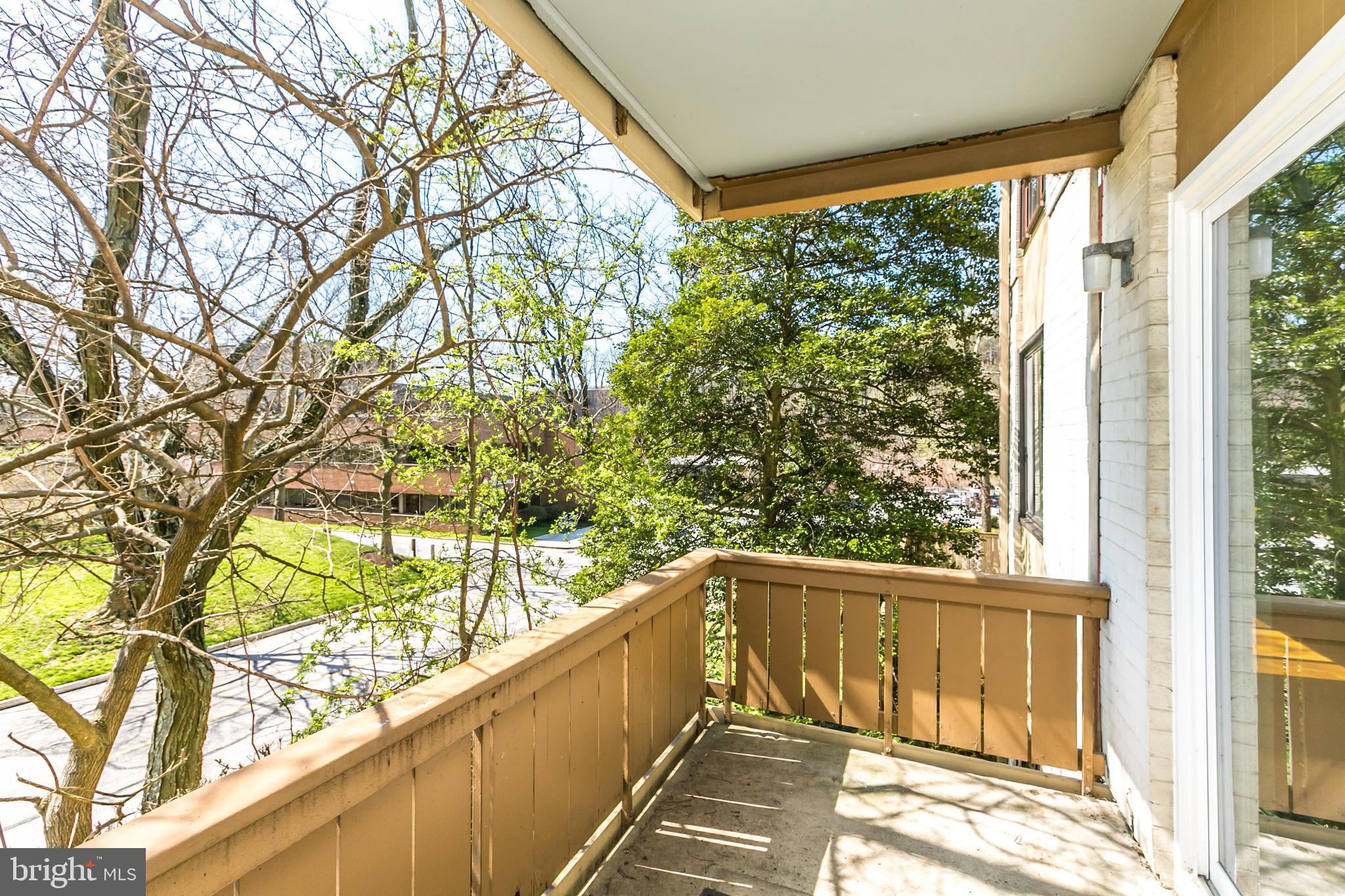 CROSS KEYS - Residential Lease