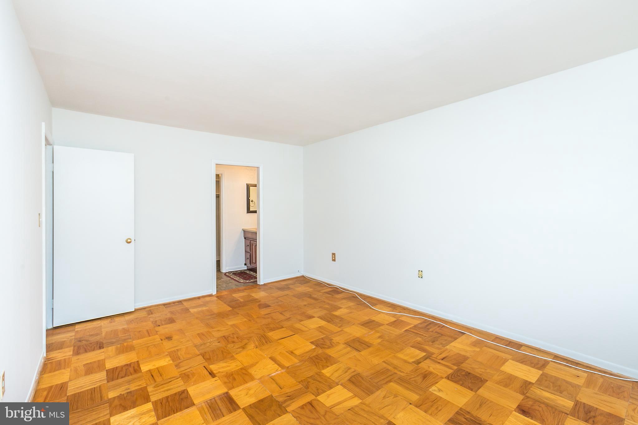 CROSS KEYS - Residential Lease