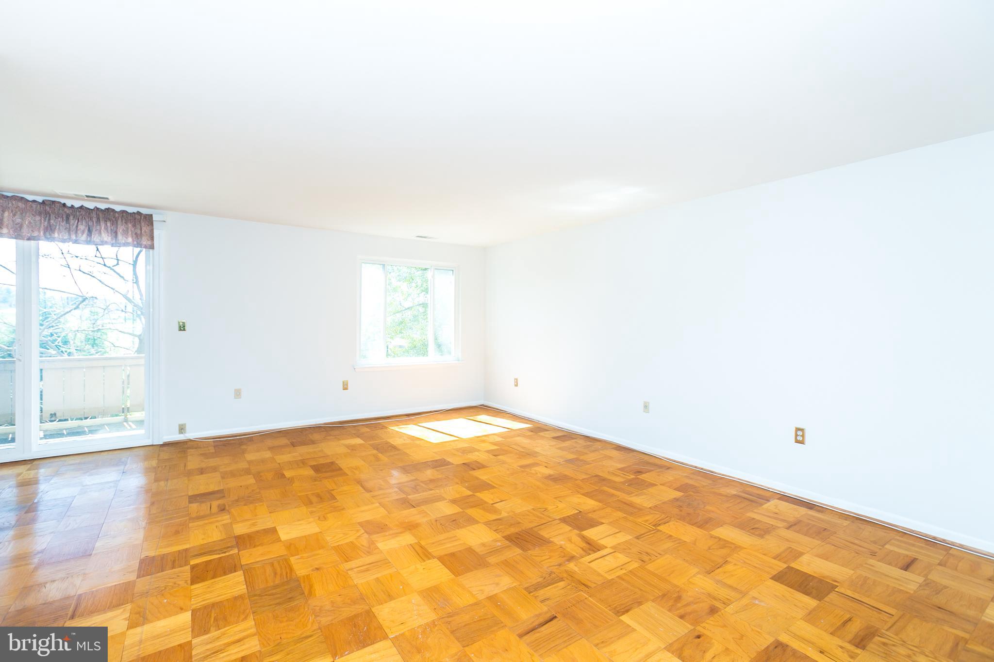 CROSS KEYS - Residential Lease