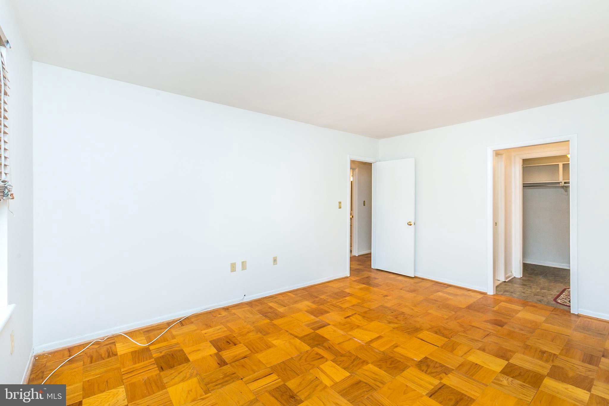 CROSS KEYS - Residential Lease