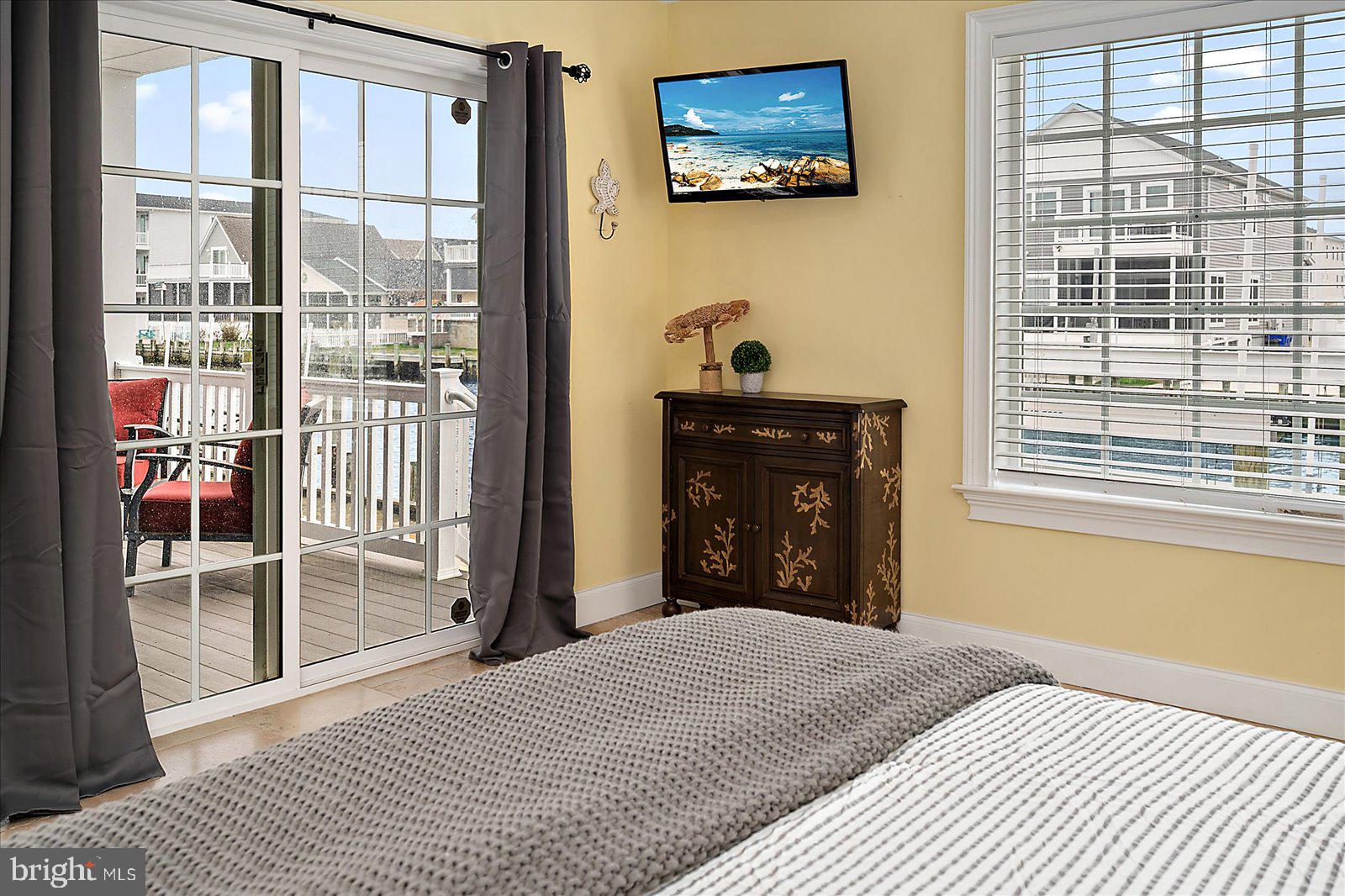 CAPE WINDSOR - Residential