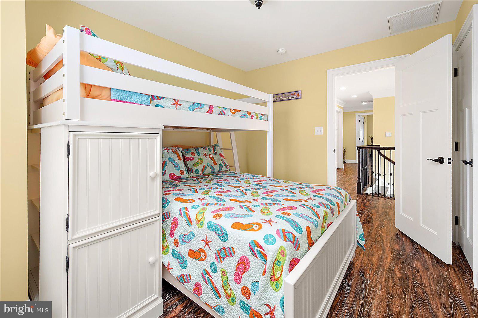 CAPE WINDSOR - Residential