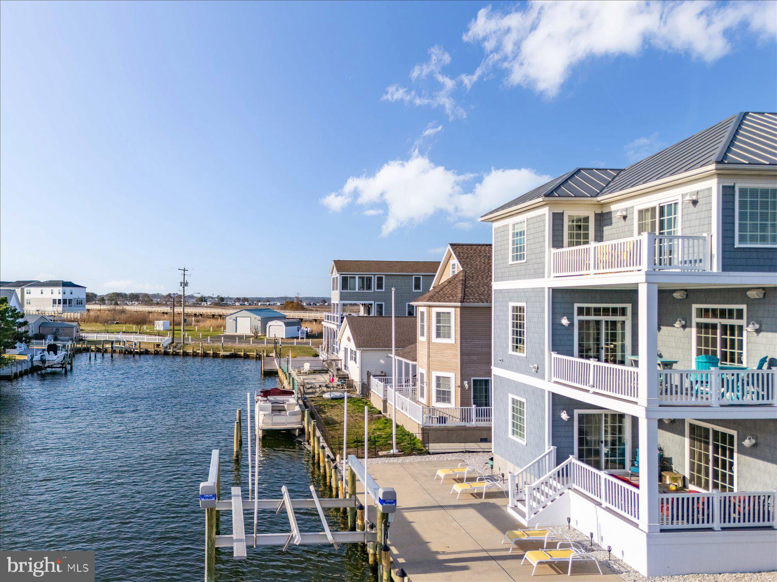 CAPE WINDSOR - Residential