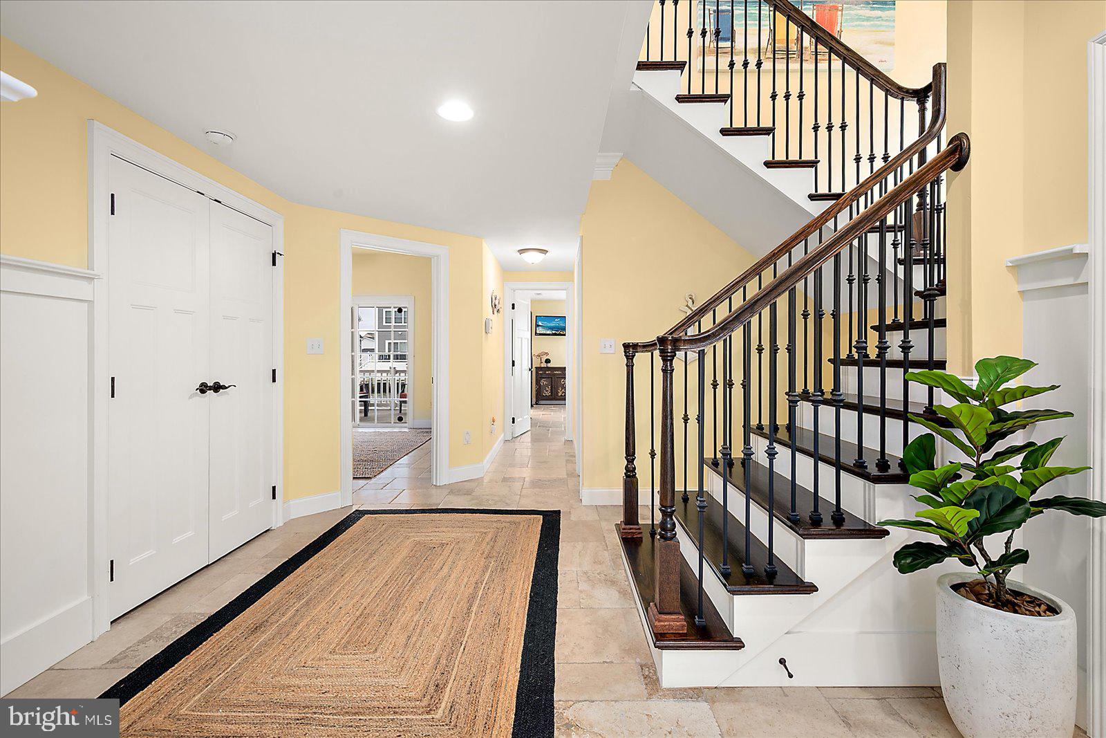 CAPE WINDSOR - Residential