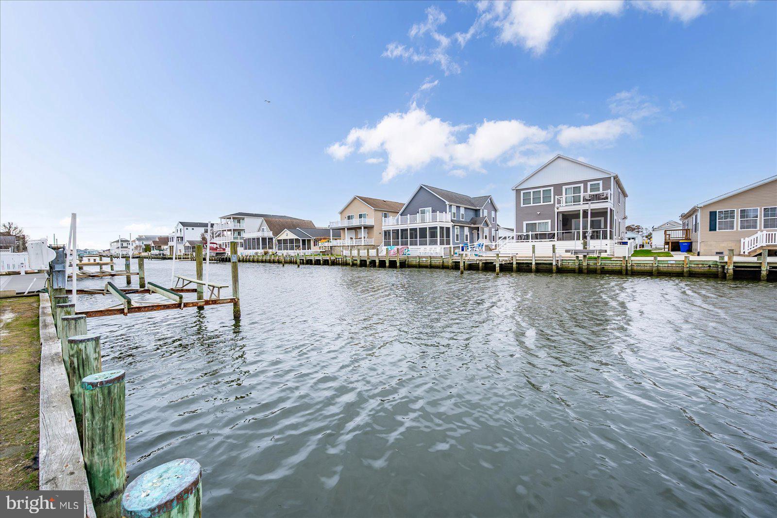 CAPE WINDSOR - Residential