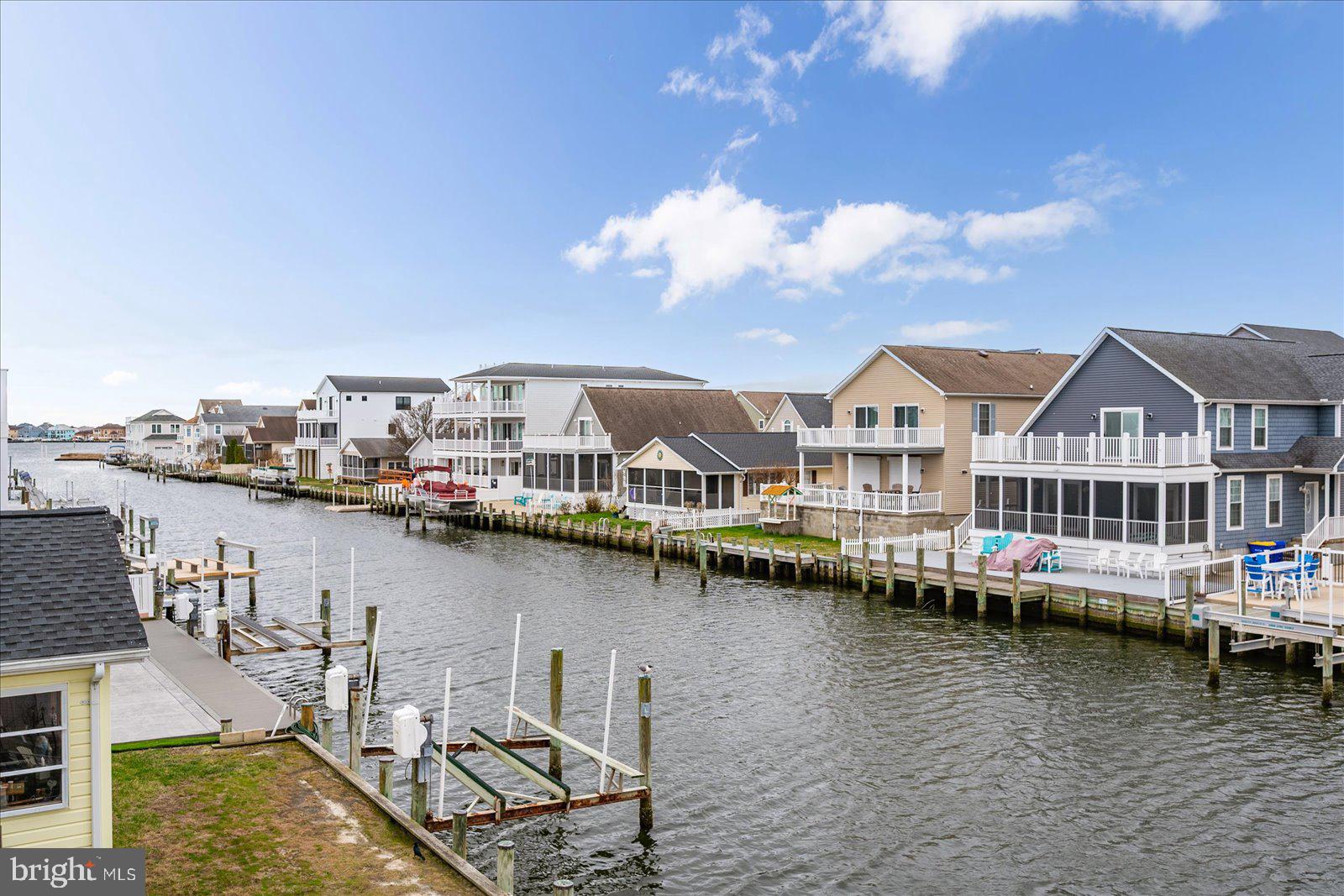 CAPE WINDSOR - Residential