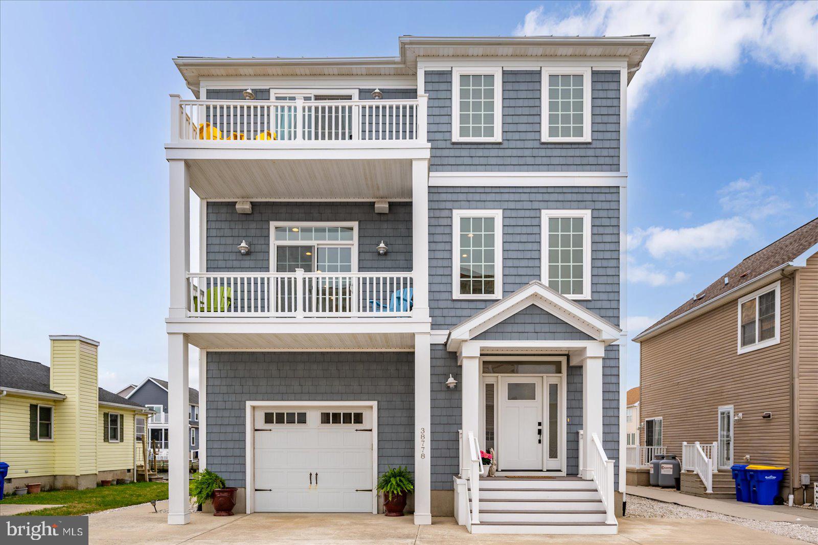 CAPE WINDSOR - Residential