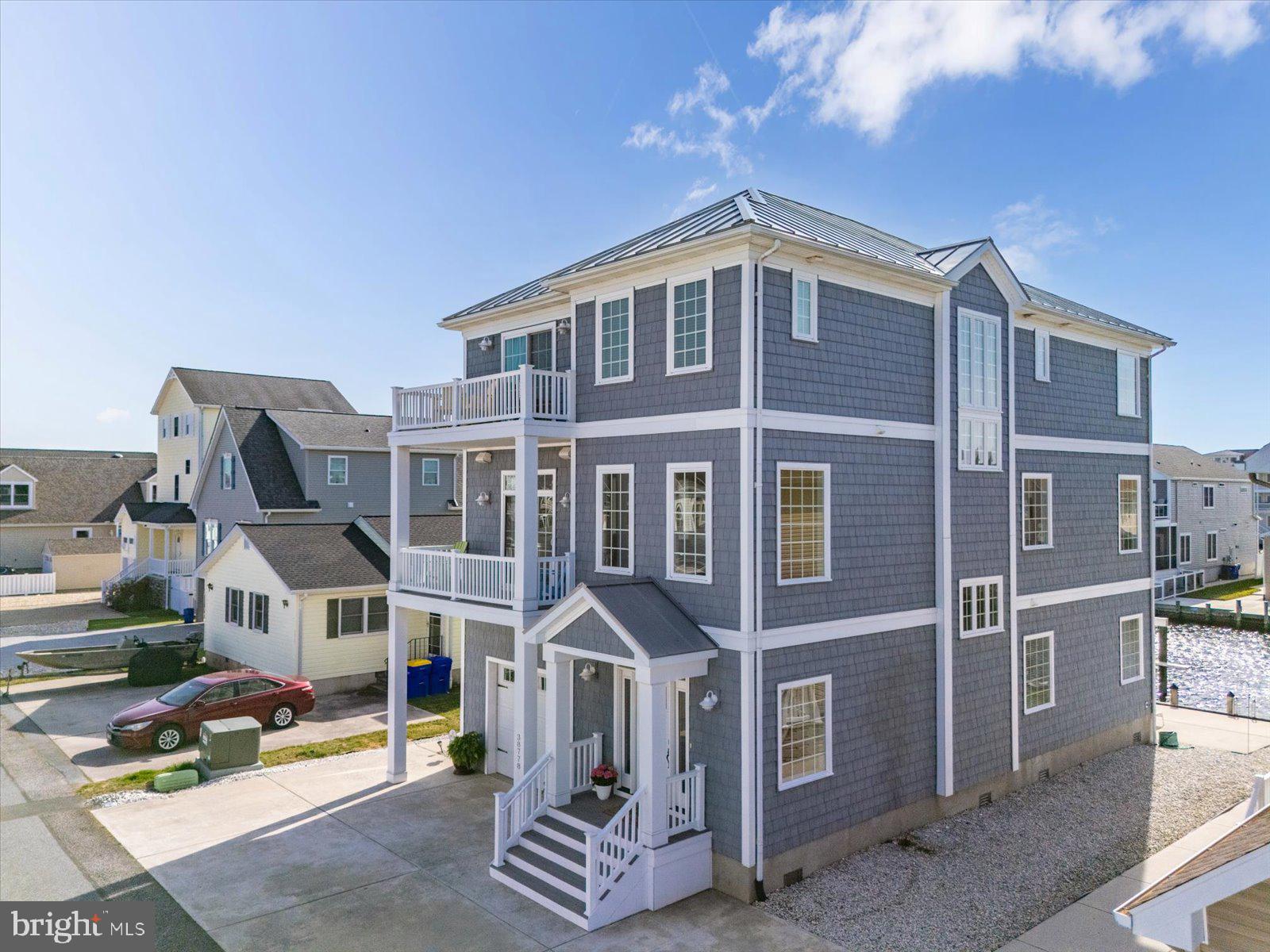 CAPE WINDSOR - Residential