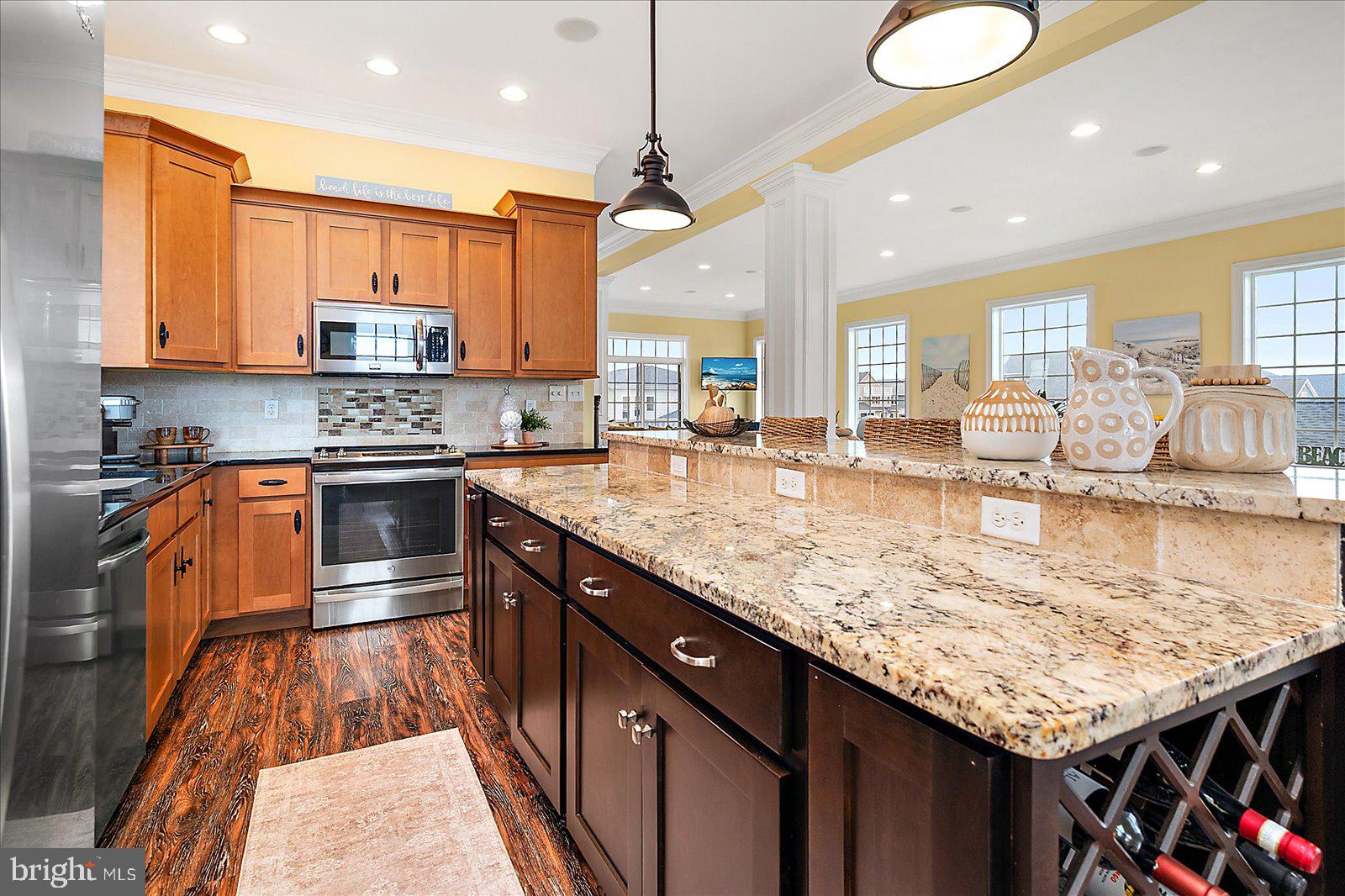 CAPE WINDSOR - Residential