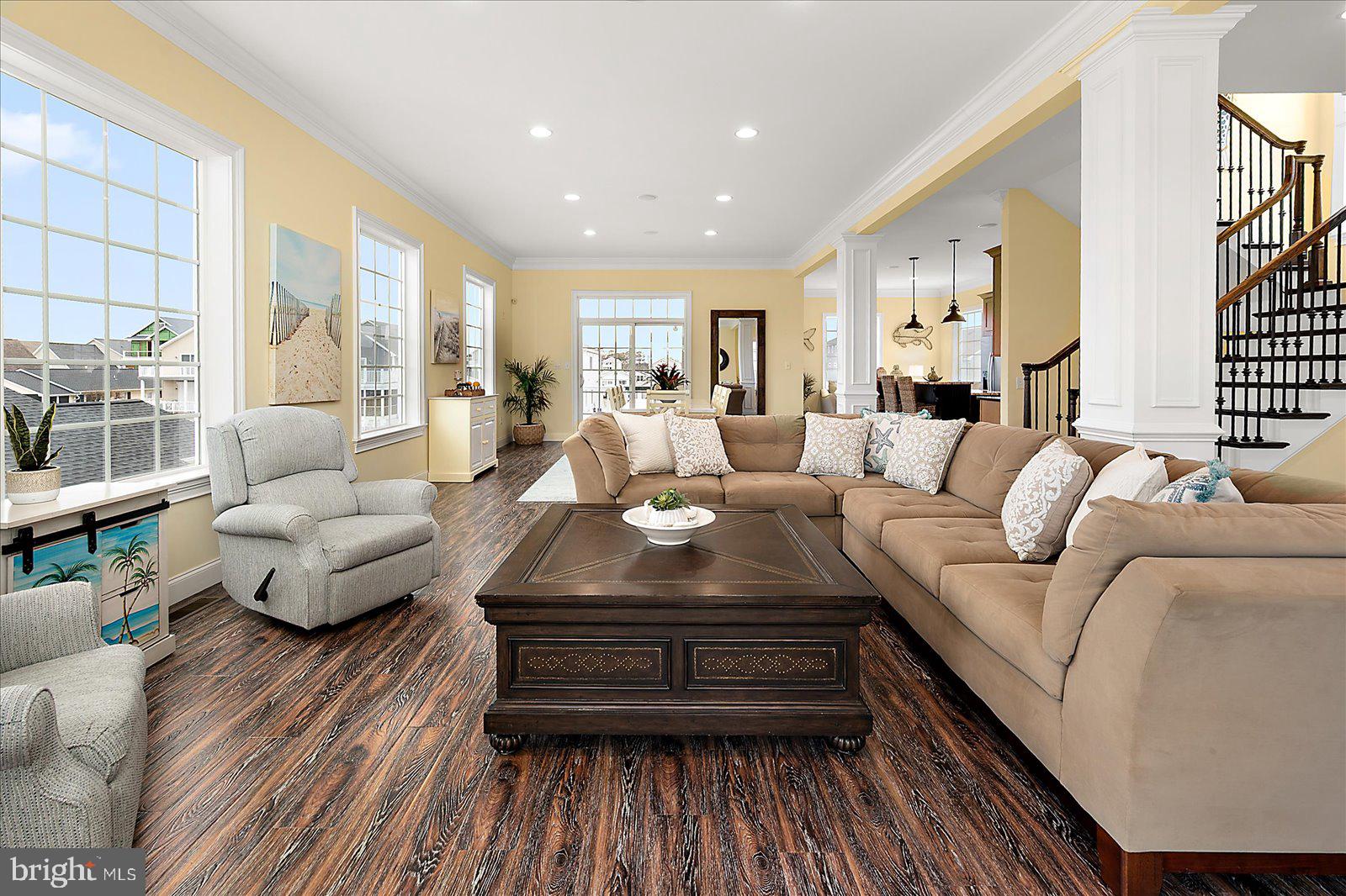 CAPE WINDSOR - Residential