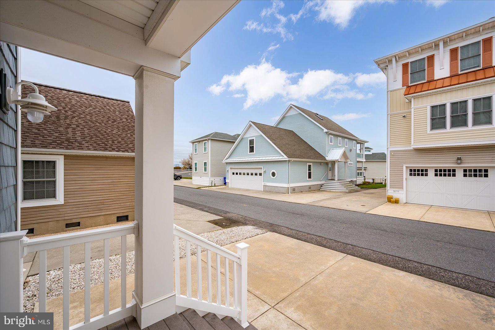 CAPE WINDSOR - Residential