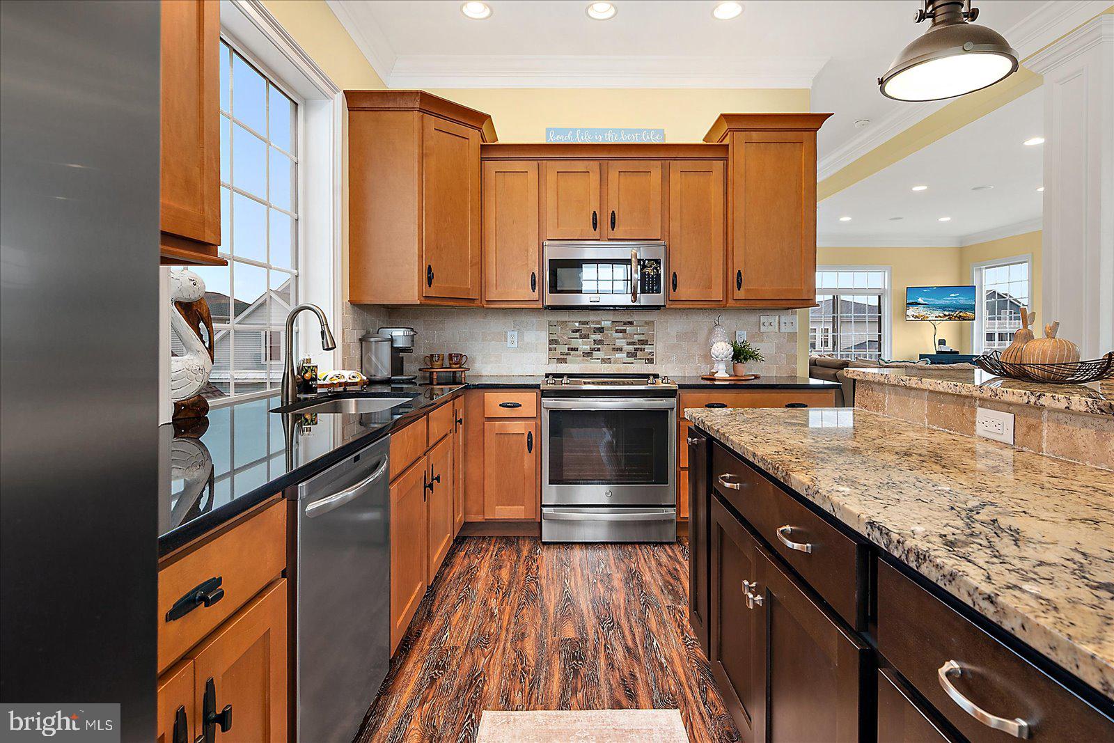 CAPE WINDSOR - Residential