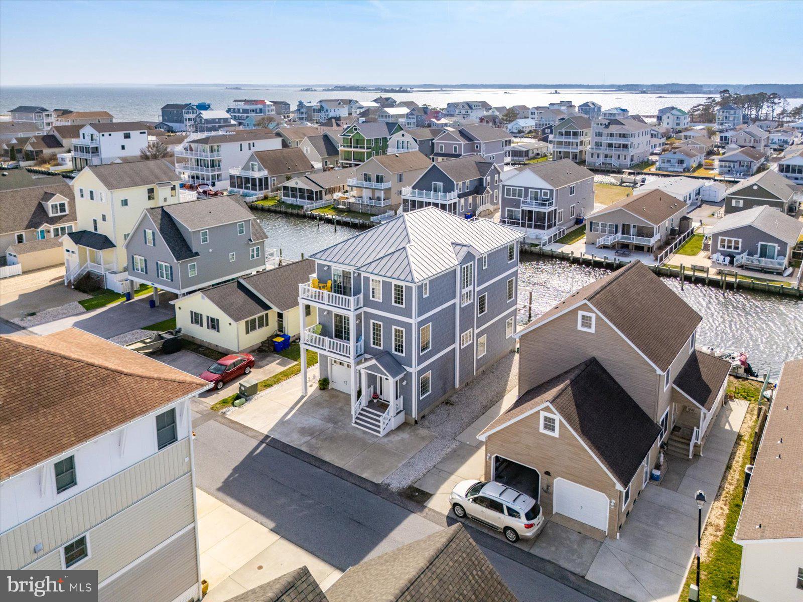 CAPE WINDSOR - Residential