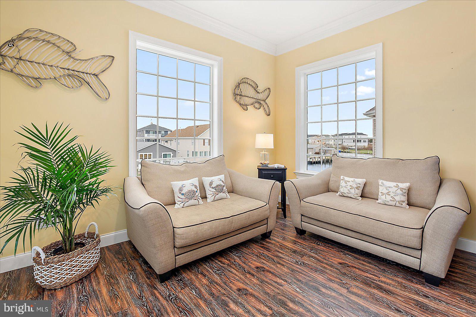 CAPE WINDSOR - Residential