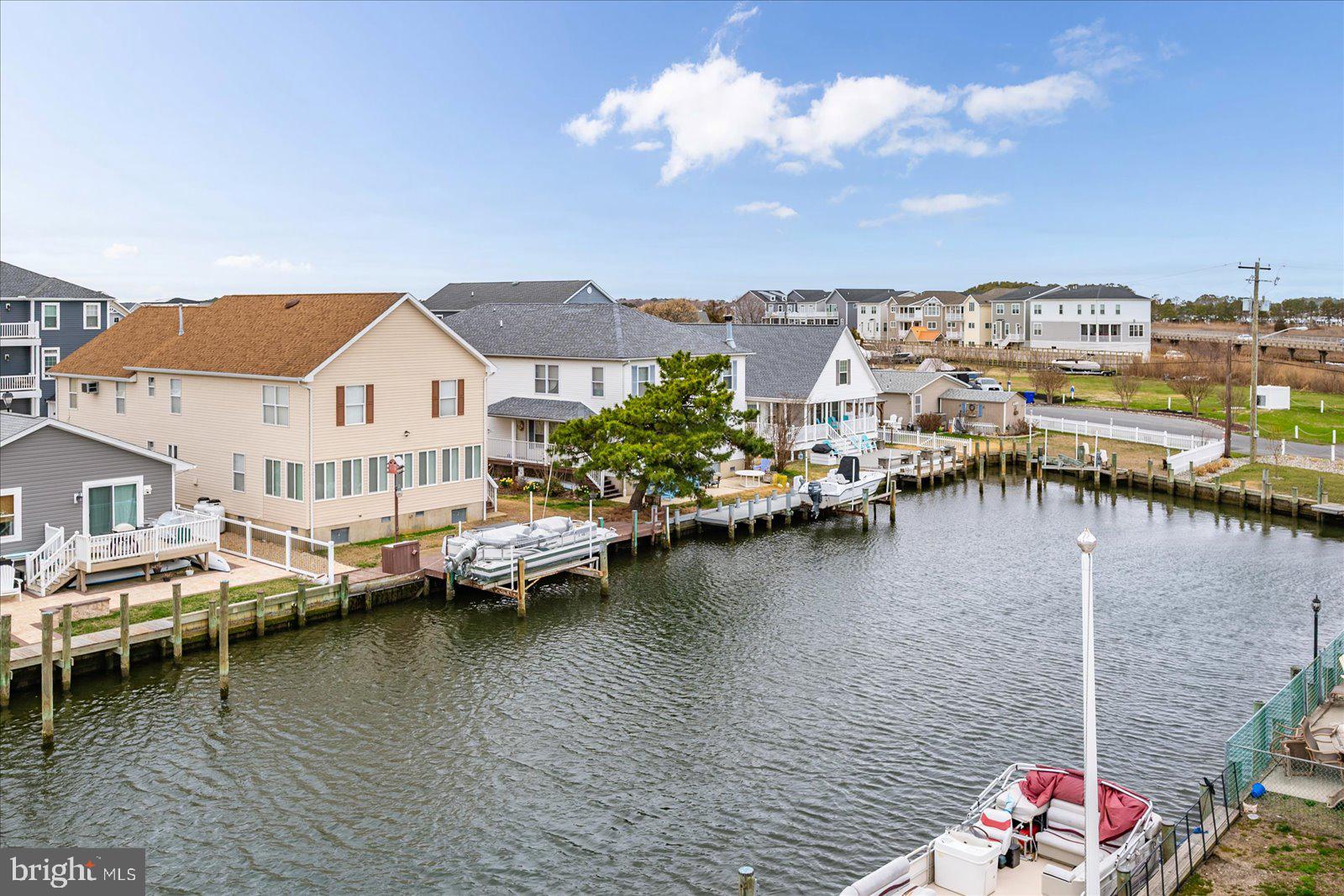 CAPE WINDSOR - Residential