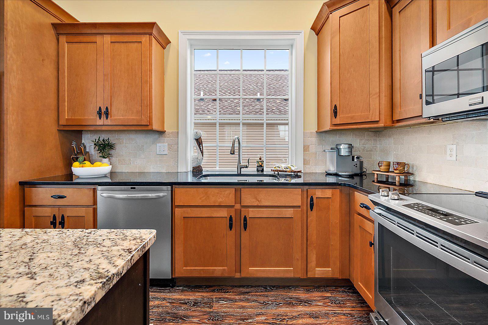 CAPE WINDSOR - Residential