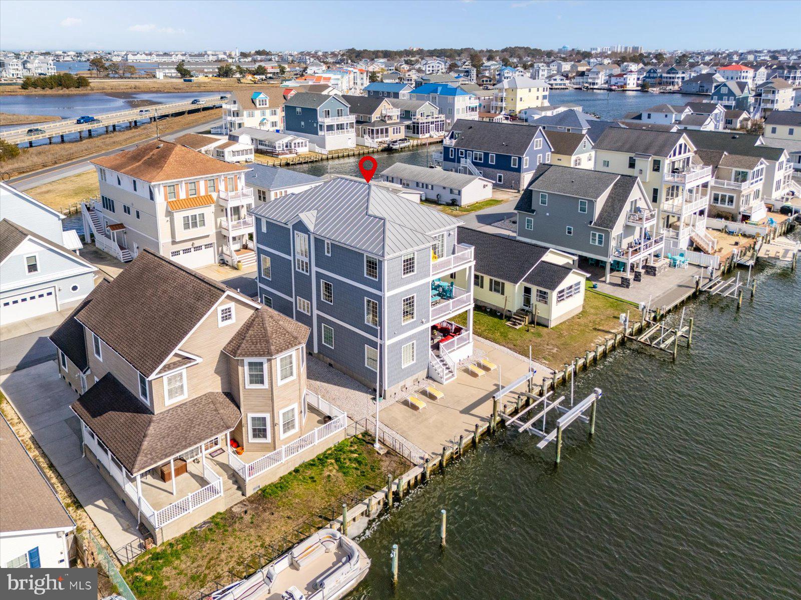 CAPE WINDSOR - Residential