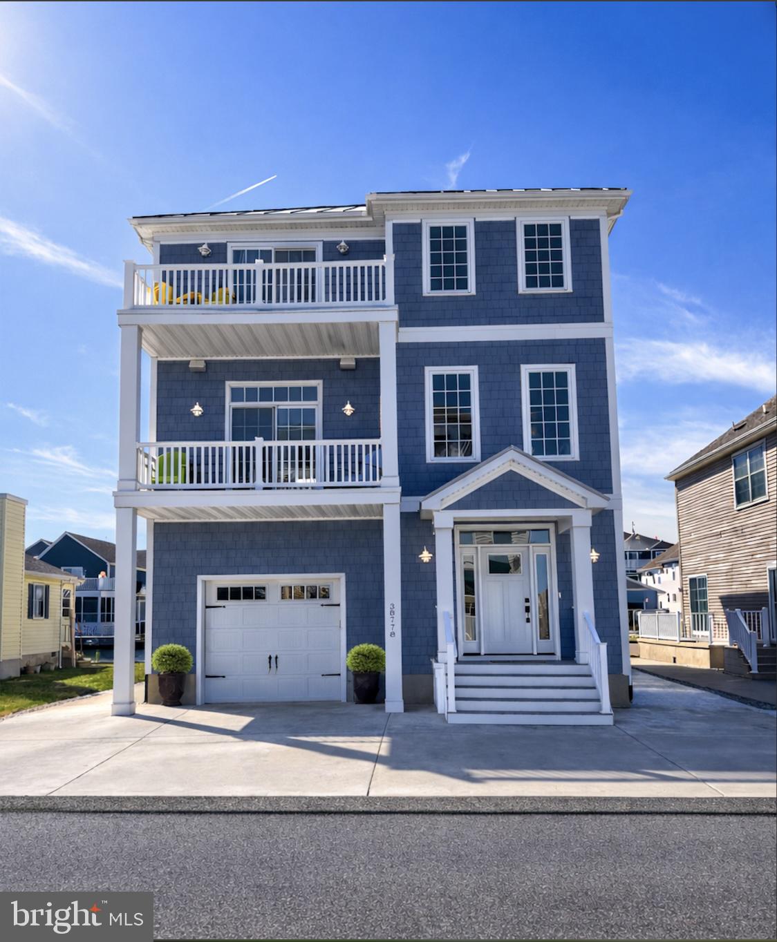 CAPE WINDSOR - Residential