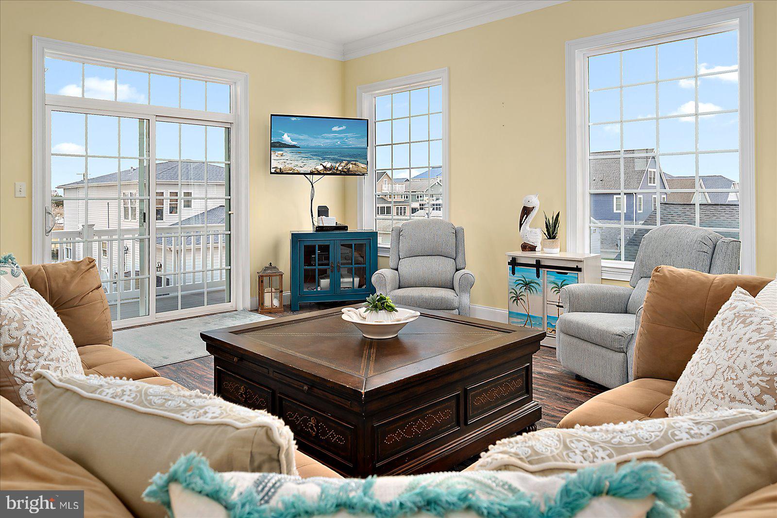 CAPE WINDSOR - Residential