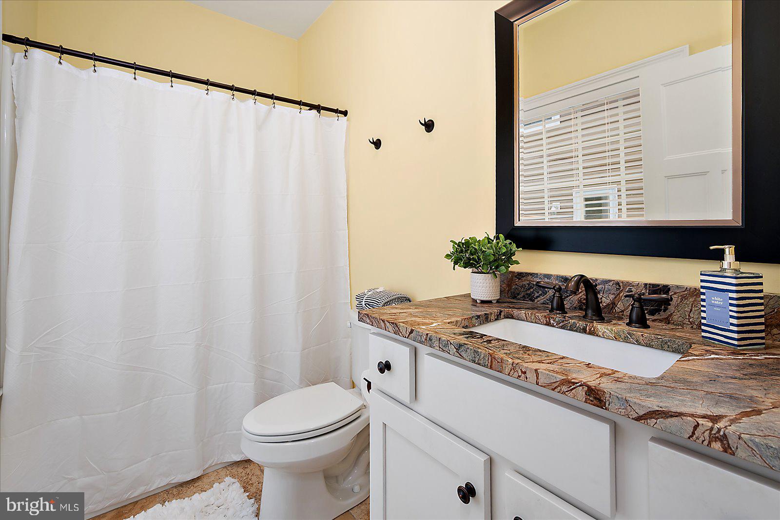 CAPE WINDSOR - Residential