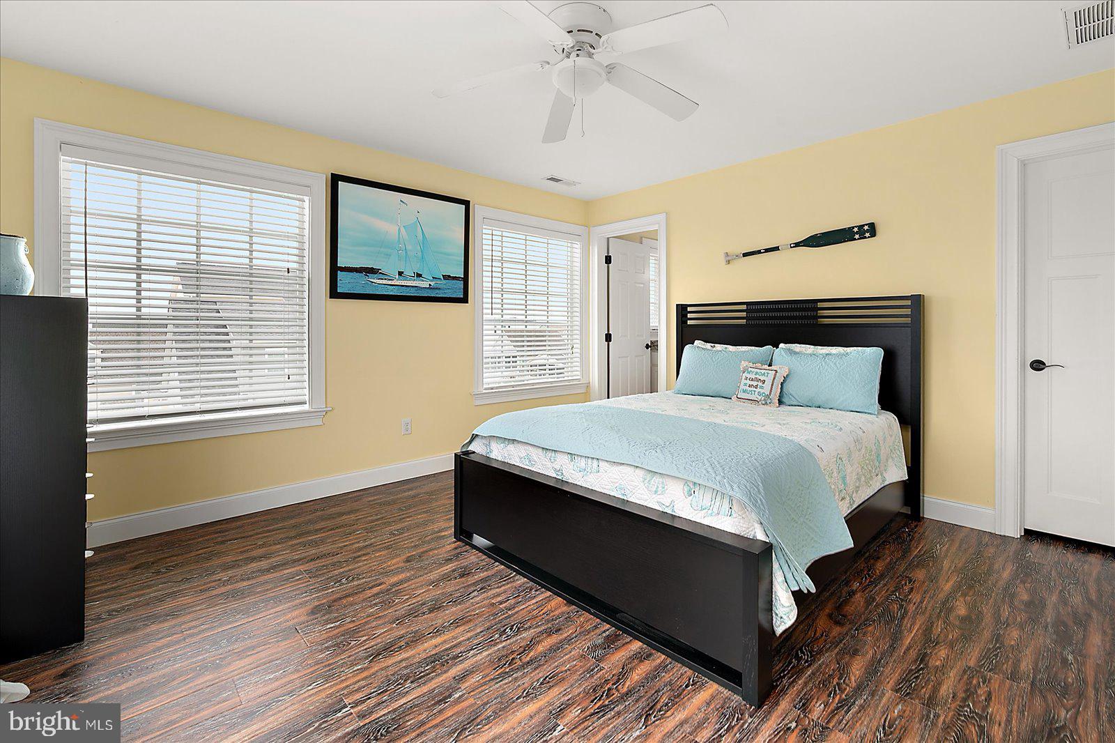 CAPE WINDSOR - Residential